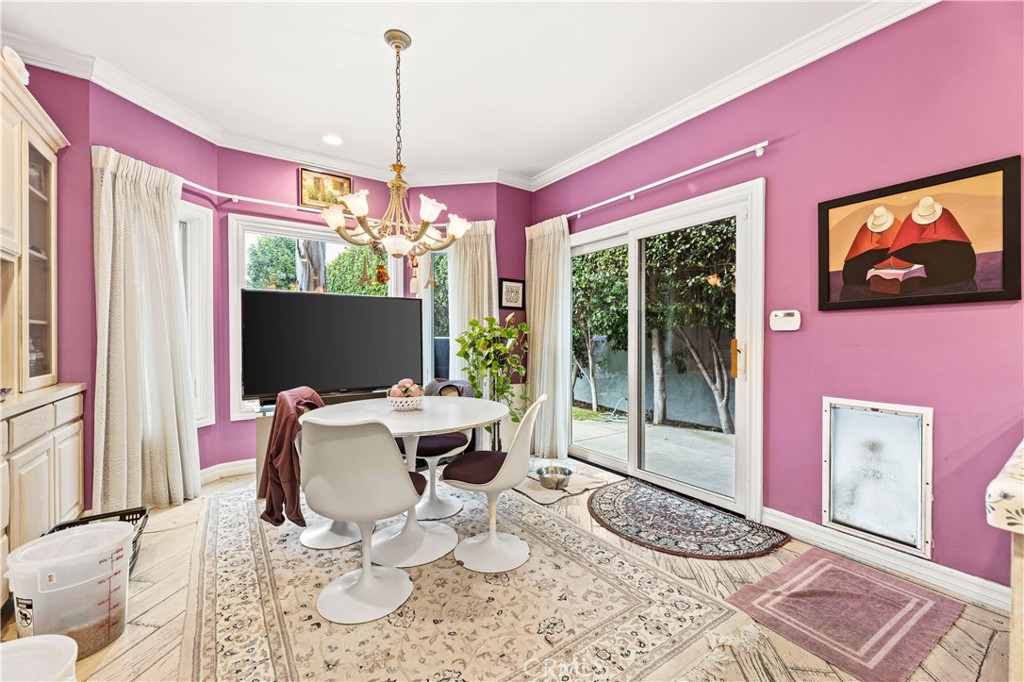 Encino, California, 91436, United States, 6 Bedrooms Bedrooms, ,7 BathroomsBathrooms,Residential,For Sale,1974550