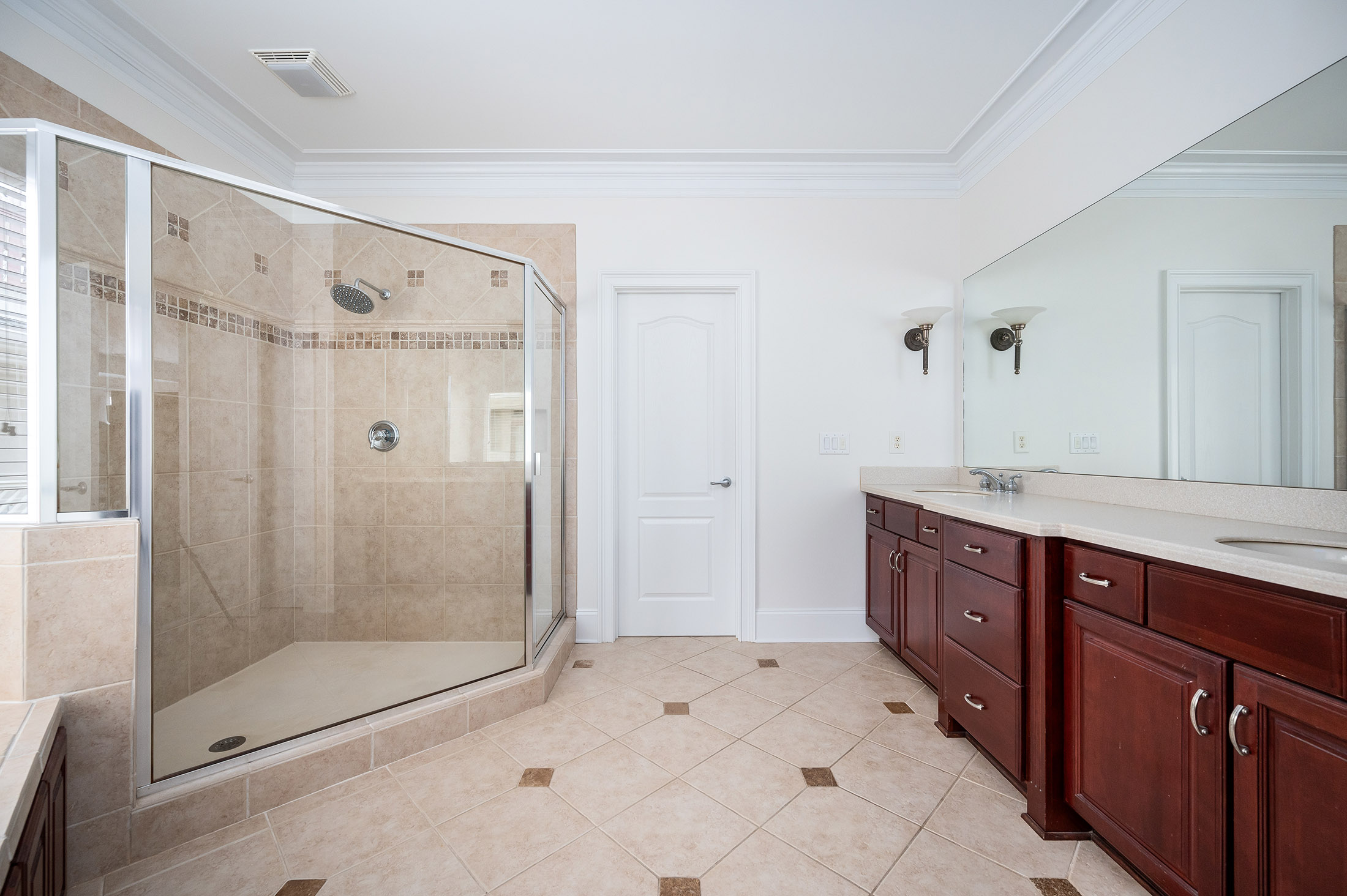  One-of-a-Kind Townhome in the Heart of Brookhaven - 物件實景