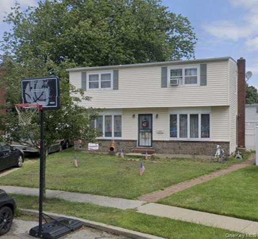 Irving Ct, North Bellmore, NY 11710