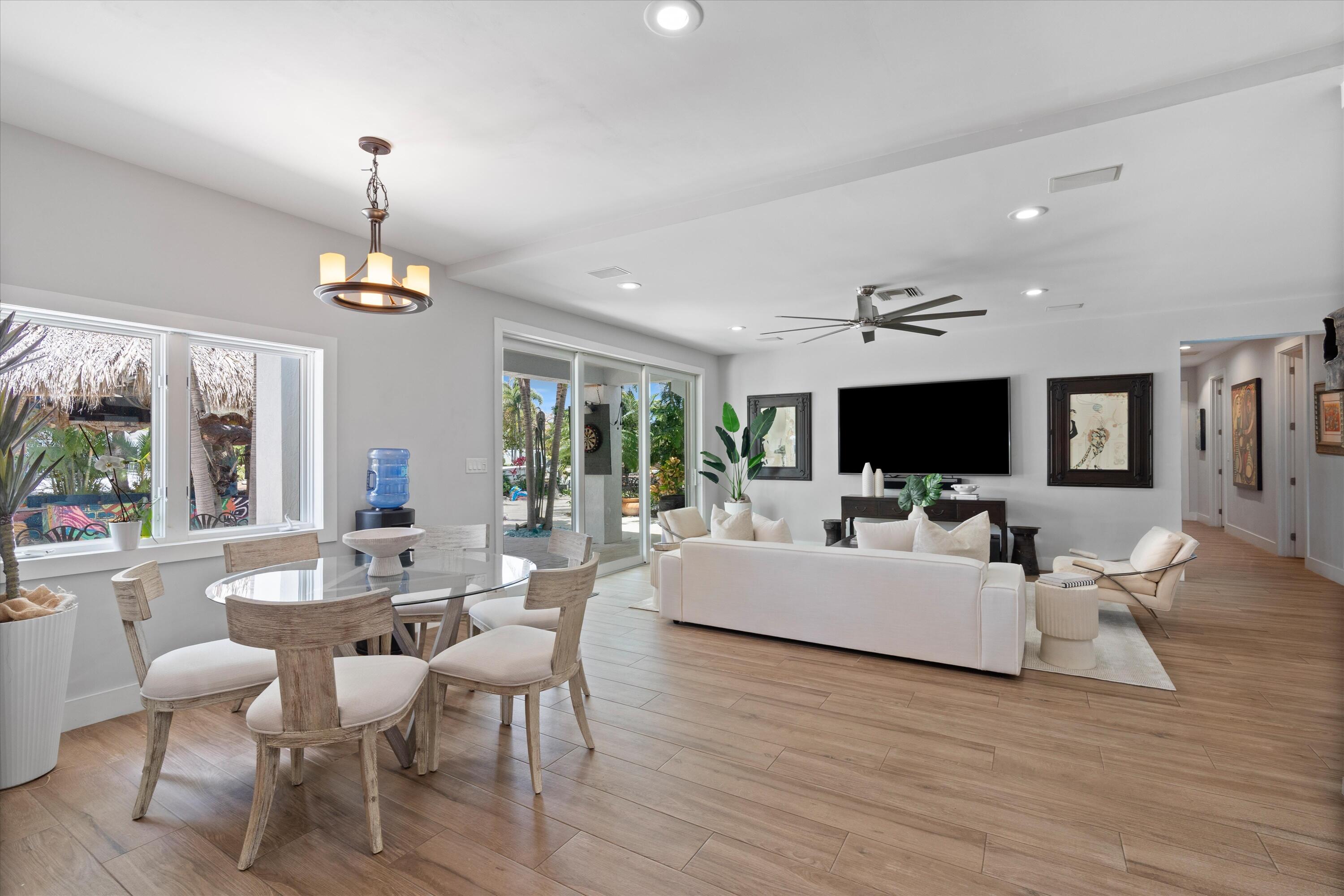Lighthouse Point, Florida, 33064, United States, 4 Bedrooms Bedrooms, ,4 BathroomsBathrooms,Residential,For Sale,1797003