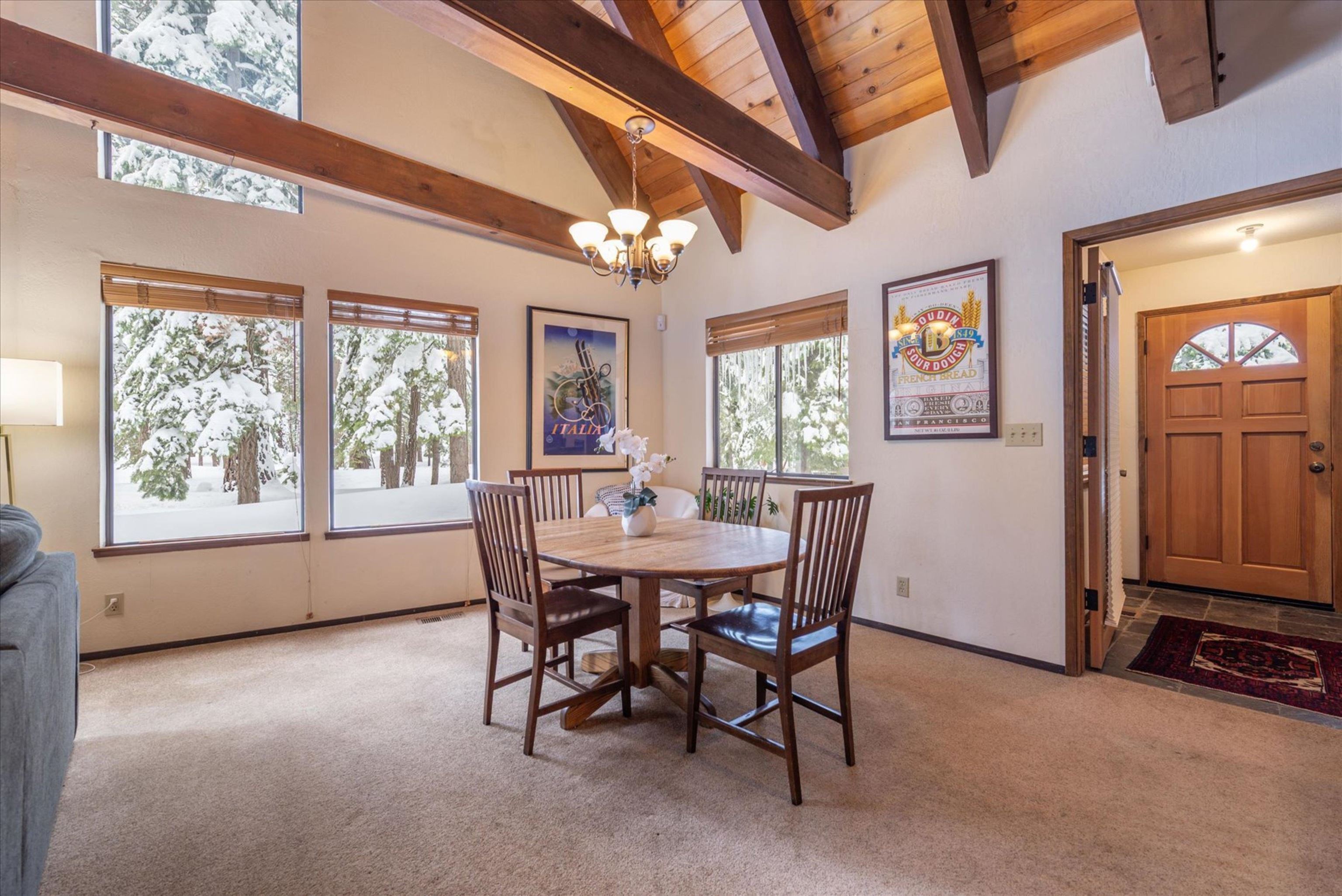 Truckee, California, 96161, United States, 3 Bedrooms Bedrooms, ,2 BathroomsBathrooms,Residential,For Sale,1938852