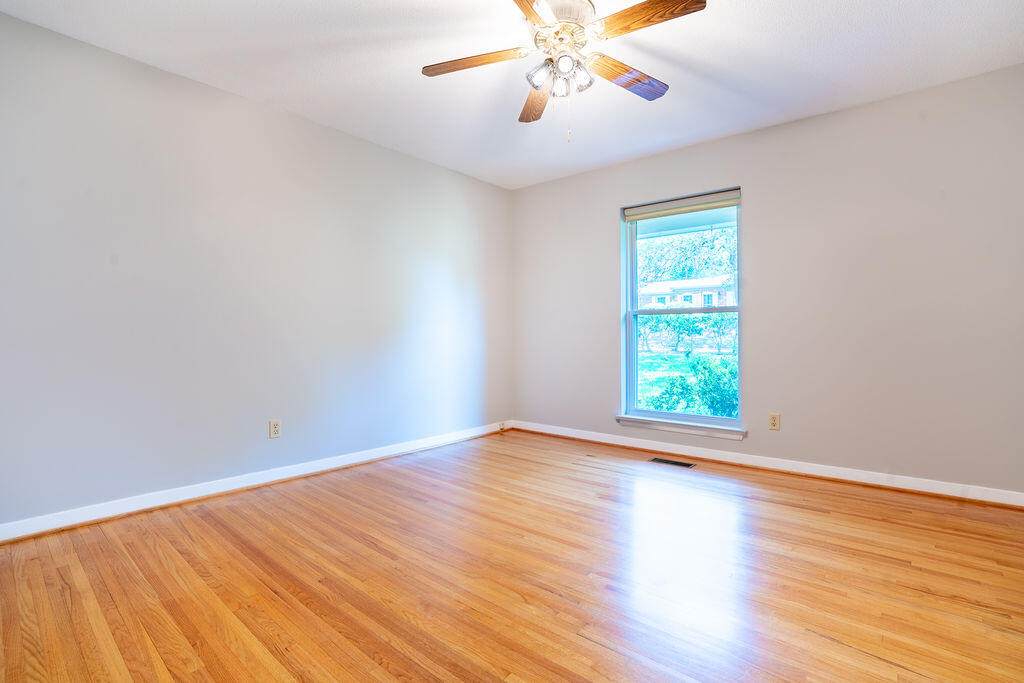Fort Walton Beach, Florida, 32547, United States, 4 Bedrooms Bedrooms, ,3 BathroomsBathrooms,Residential,For Sale,1807234