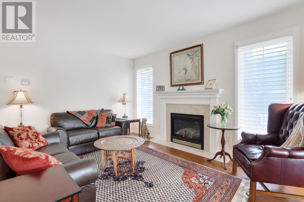 Ottawa, Ontario, K2S 1Z6, CA, 3 Bedrooms Bedrooms, ,3 BathroomsBathrooms,Residential,For Sale,1906768