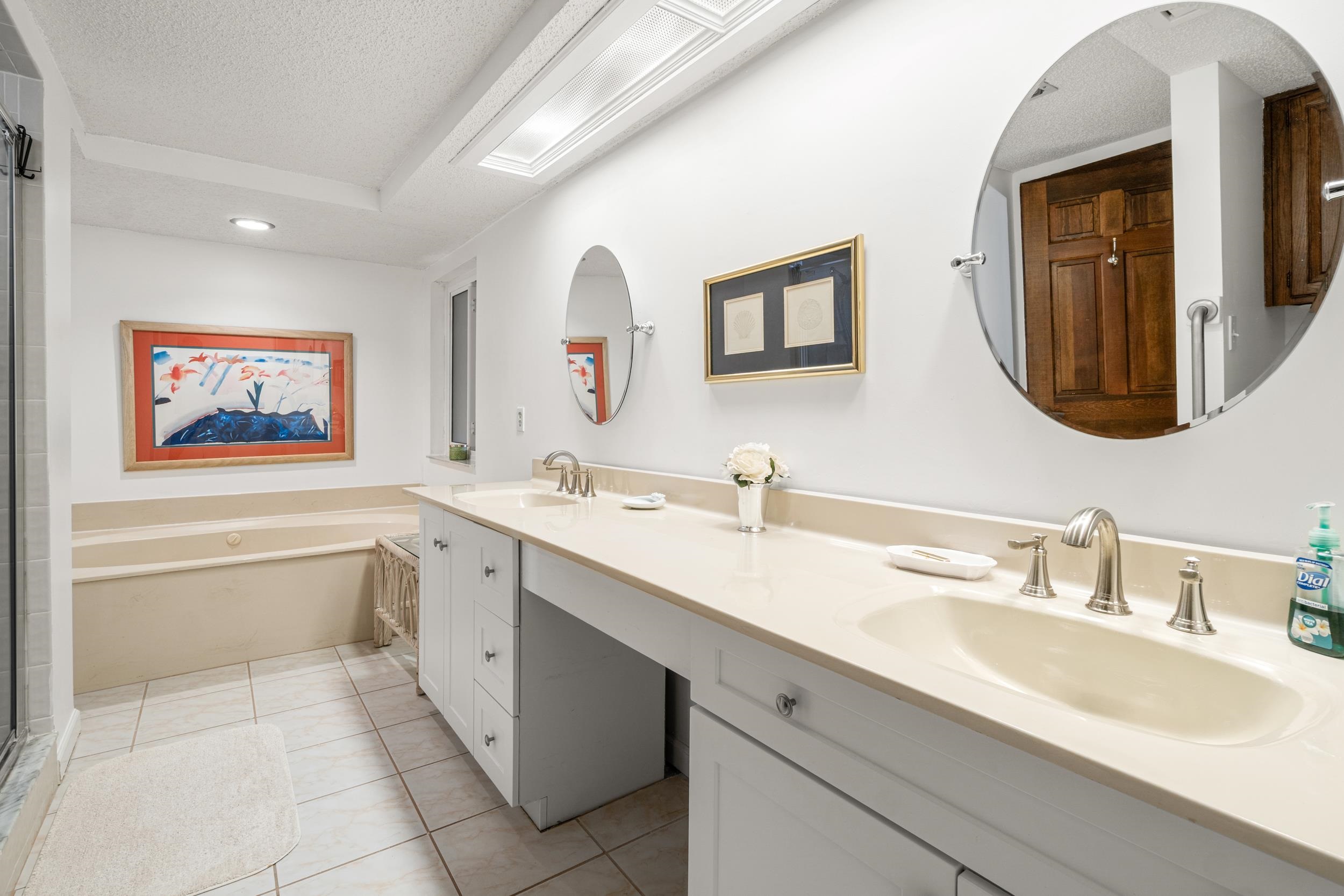 St. Augustine, Florida, 32080, United States, 2 Bedrooms Bedrooms, ,2 BathroomsBathrooms,Residential,For Sale,1988581