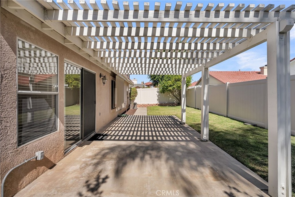 Riverside, California, 92506, United States, 3 Bedrooms Bedrooms, ,2 BathroomsBathrooms,Residential,For Sale,1969255