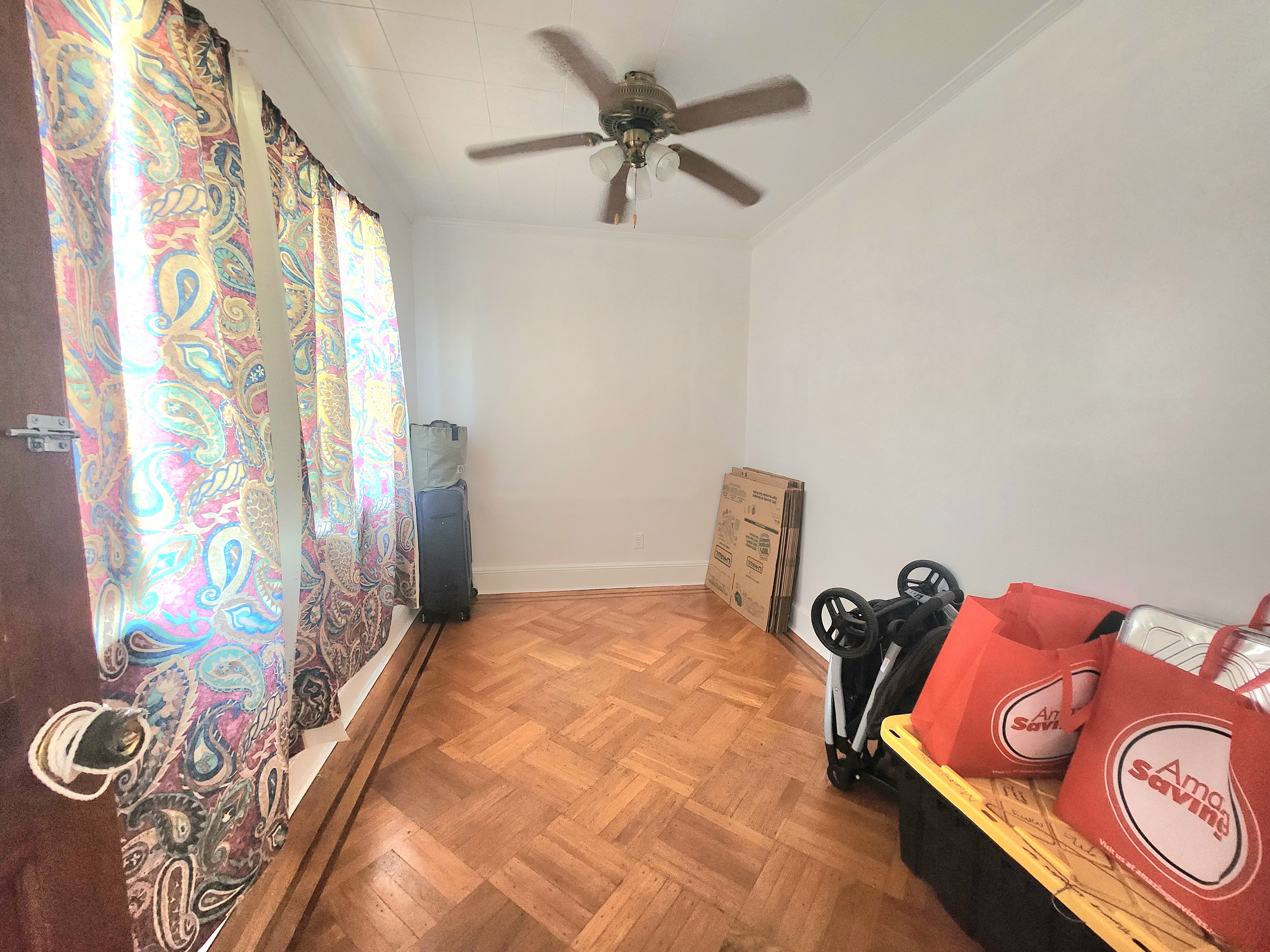Queens Village, New York, 11428, United States, 4 Bedrooms Bedrooms, ,3 BathroomsBathrooms,Residential,For Sale,1870963