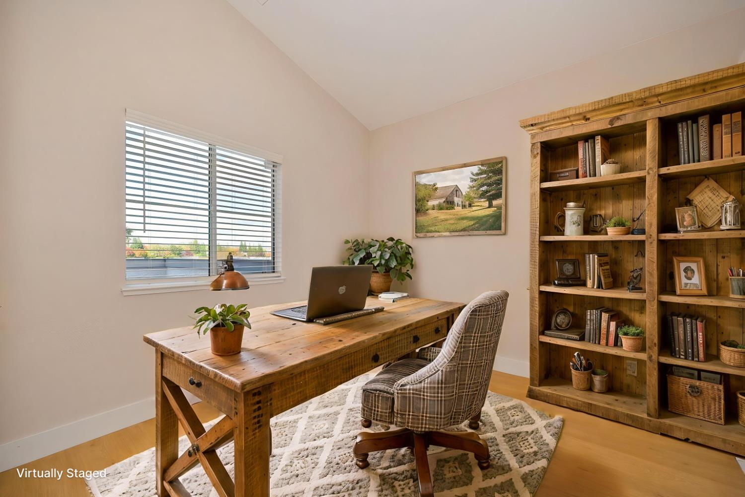 Roseville, California, 95661, United States, 4 Bedrooms Bedrooms, ,3 BathroomsBathrooms,Residential,For Sale,1989245