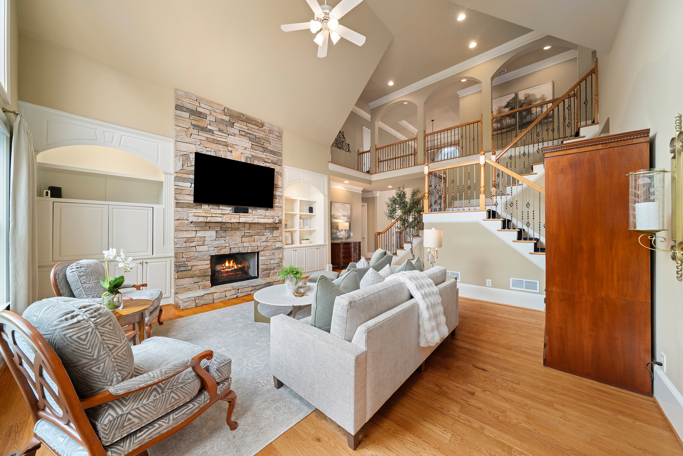  Expansive Living in the Heart of Fieldstone Farms - 物件實景