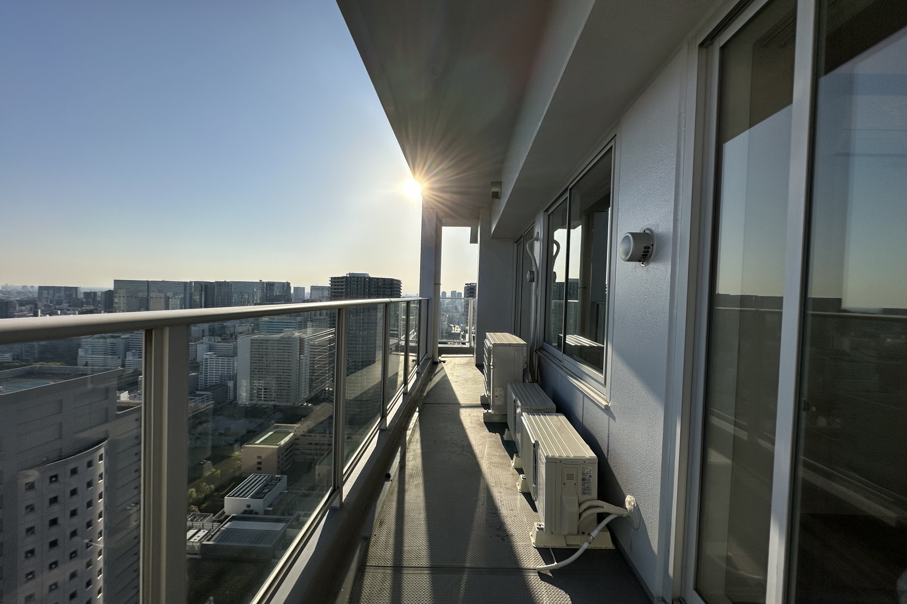  BAY CREST TOWER - 物件實景