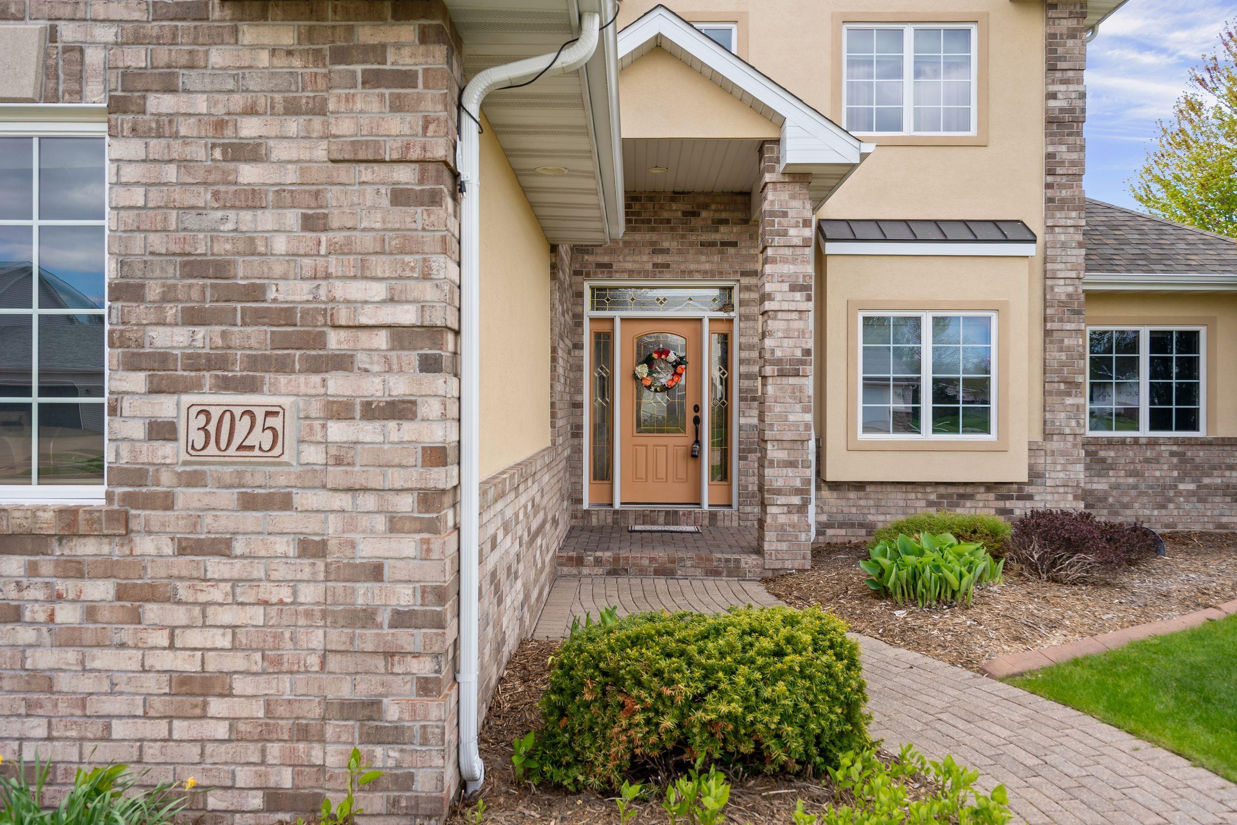 Kaukauna, Wisconsin, 54130-3934, United States, 4 Bedrooms Bedrooms, ,4 BathroomsBathrooms,Residential,For Sale,2034121