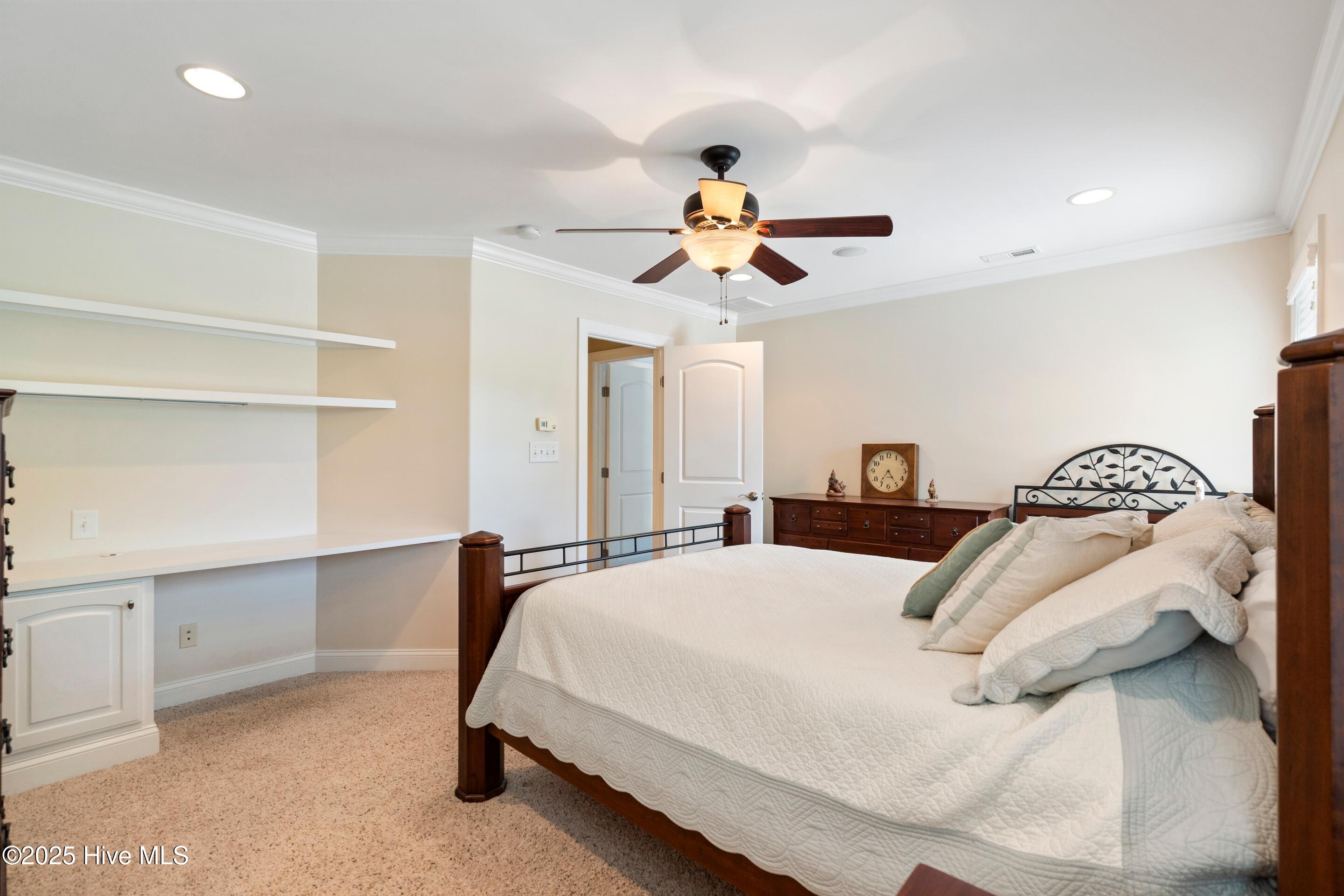 Jacksonville, North Carolina, 28540, United States, 5 Bedrooms Bedrooms, ,4 BathroomsBathrooms,Residential,For Sale,1889954