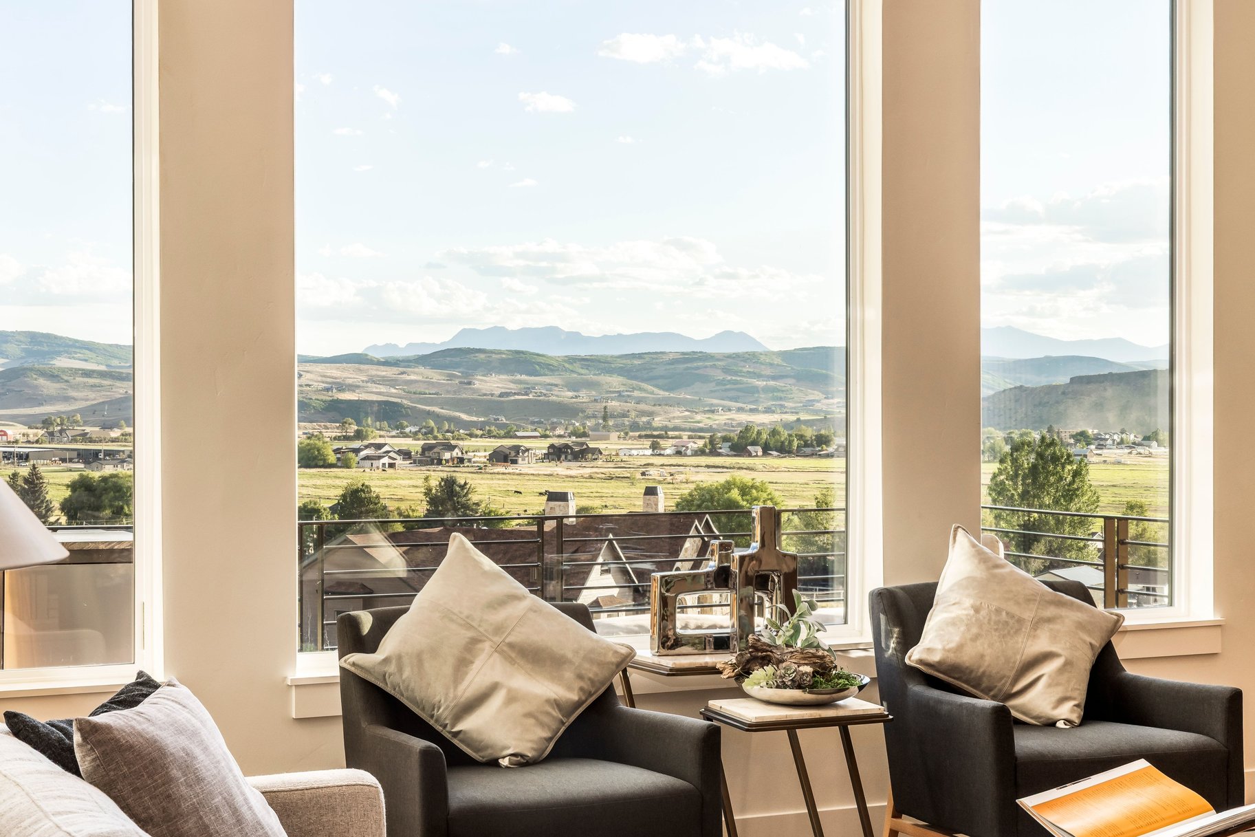  New Build Mountain Modern Home with Expansive Views - 物件實景