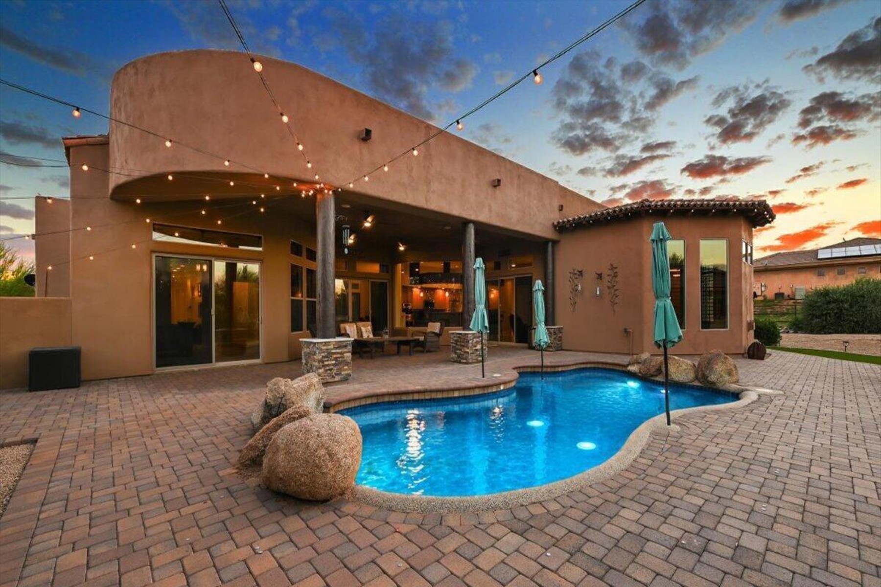  16348 E Calle de los Flores Dr  Scottsdale, AZ - 物件實景