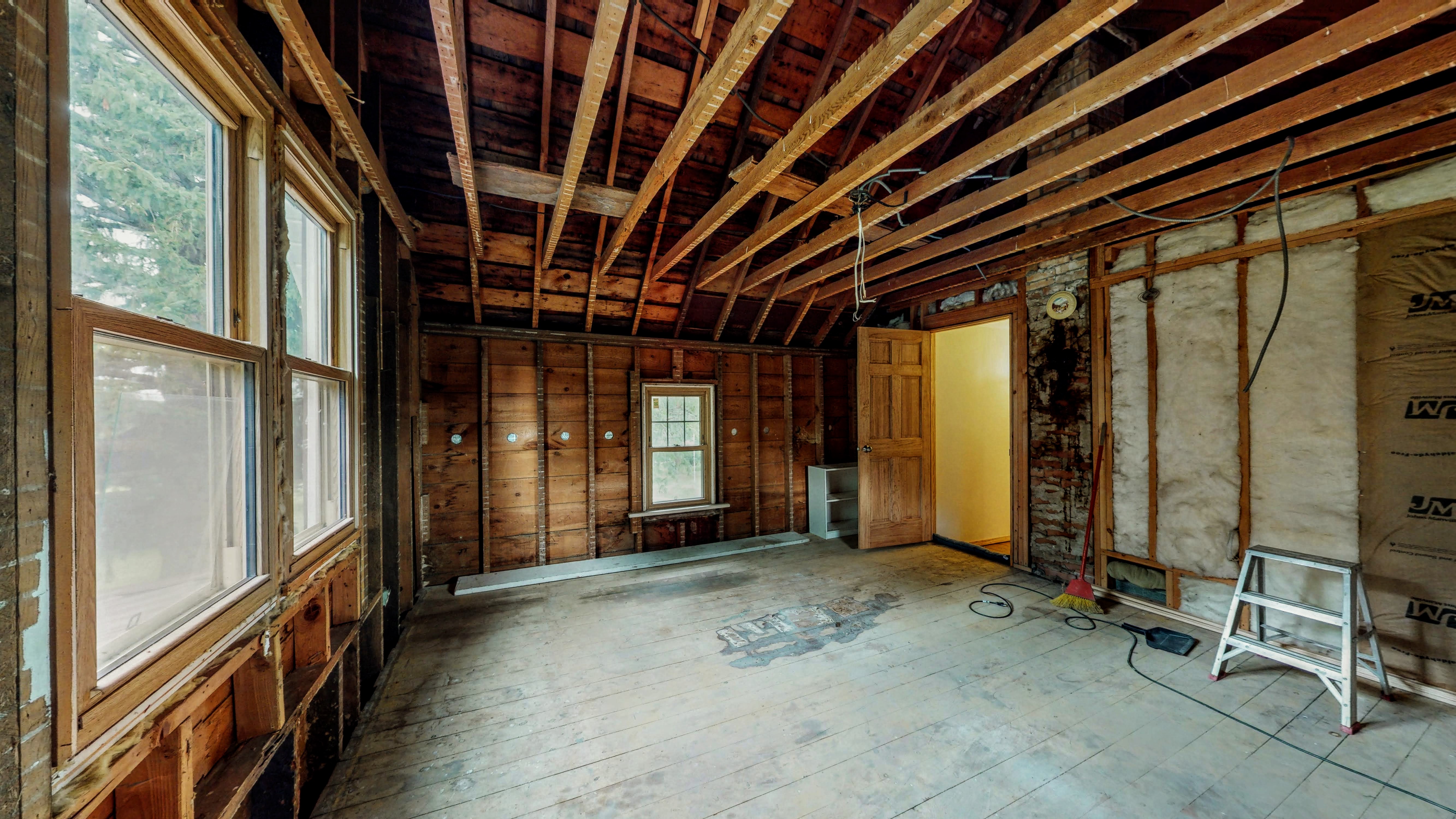 Milford, Wisconsin, 53551, United States, 4 Bedrooms Bedrooms, ,2 BathroomsBathrooms,Residential,For Sale,1889532