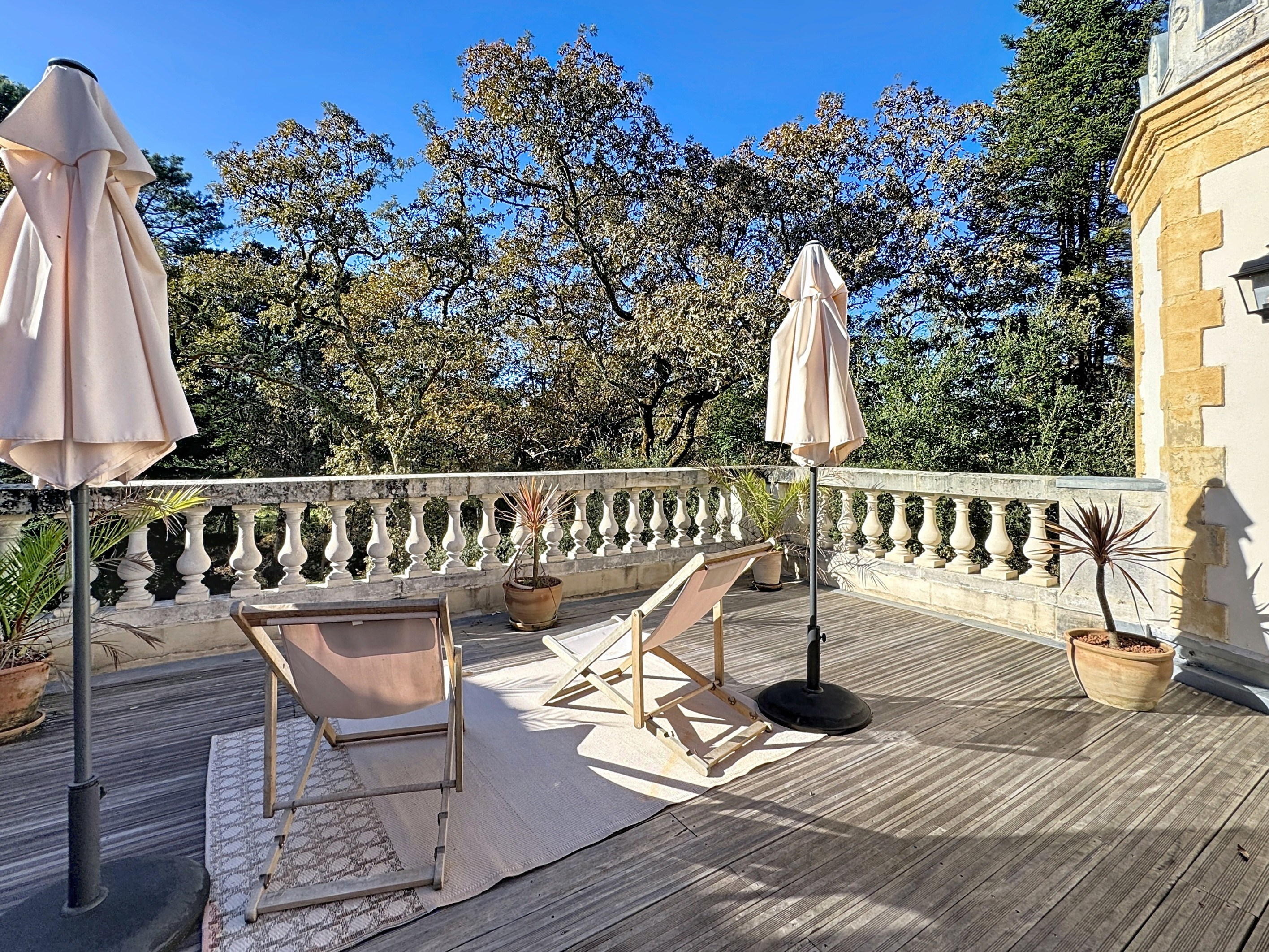  Fully Renovated Early 20th Century Manor House with Pool and Rooftop – 500 m² o… - 物件實景