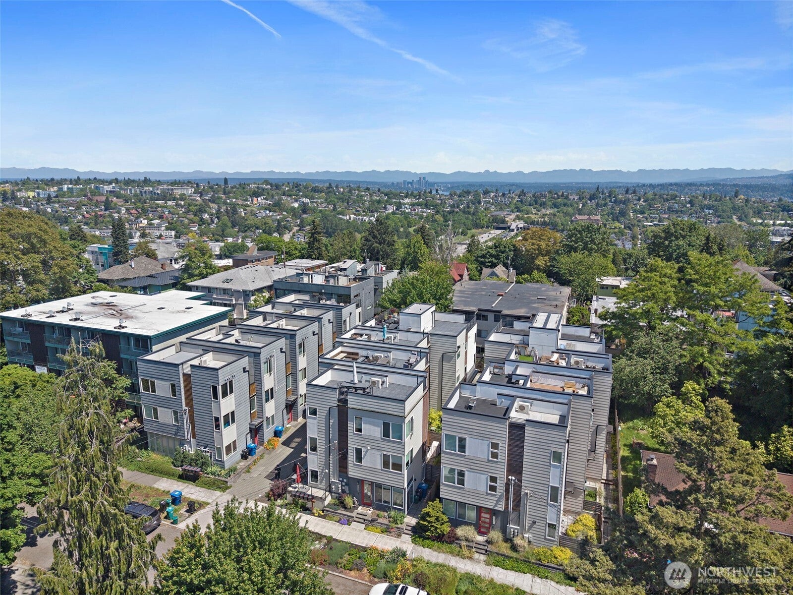 Seattle, Washington, 98144, United States, 3 Bedrooms Bedrooms, ,2 BathroomsBathrooms,Residential,For Sale,2049305