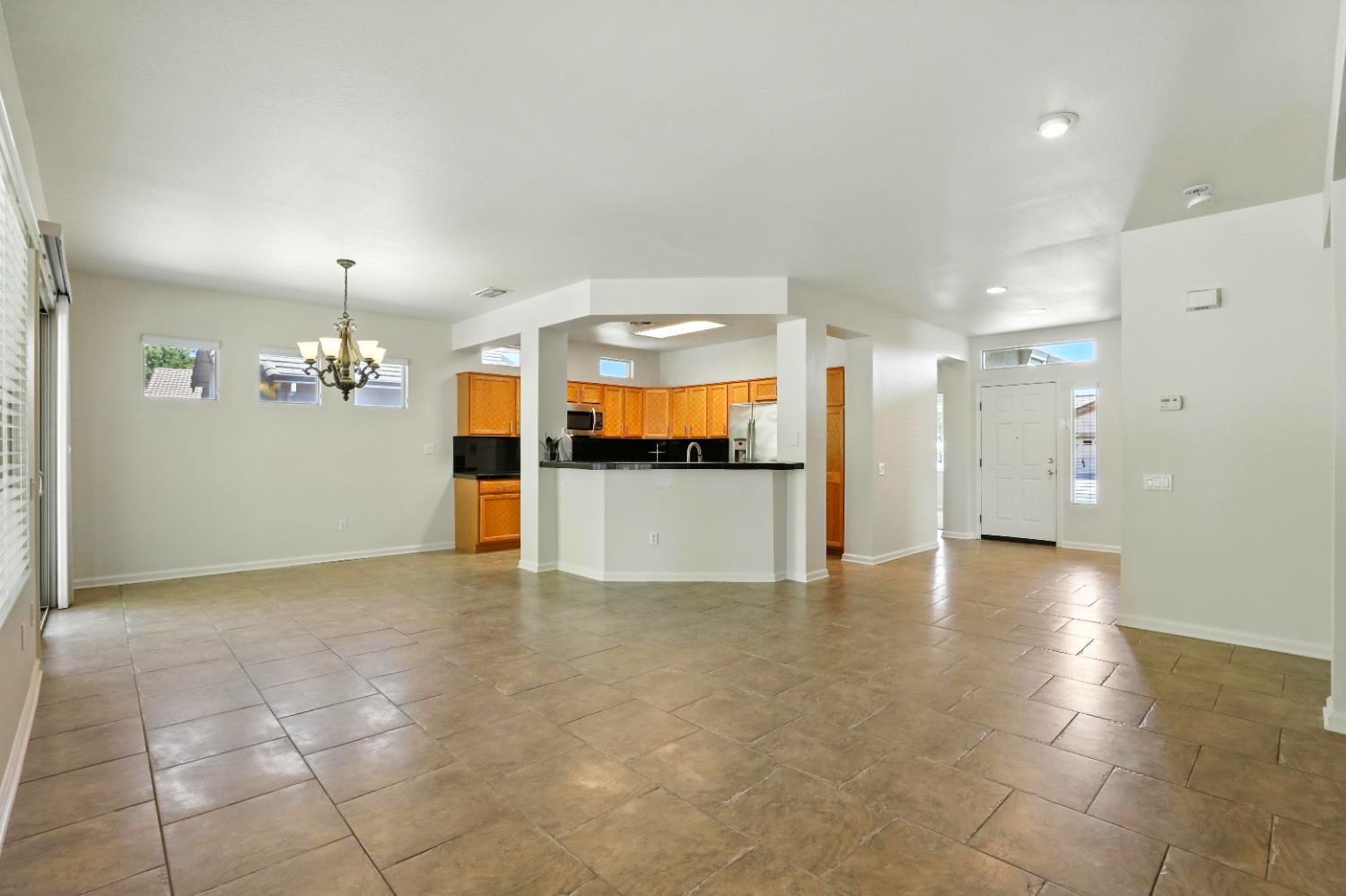 Lincoln, California, 95648, United States, 2 Bedrooms Bedrooms, ,2 BathroomsBathrooms,Residential,For Sale,1910856