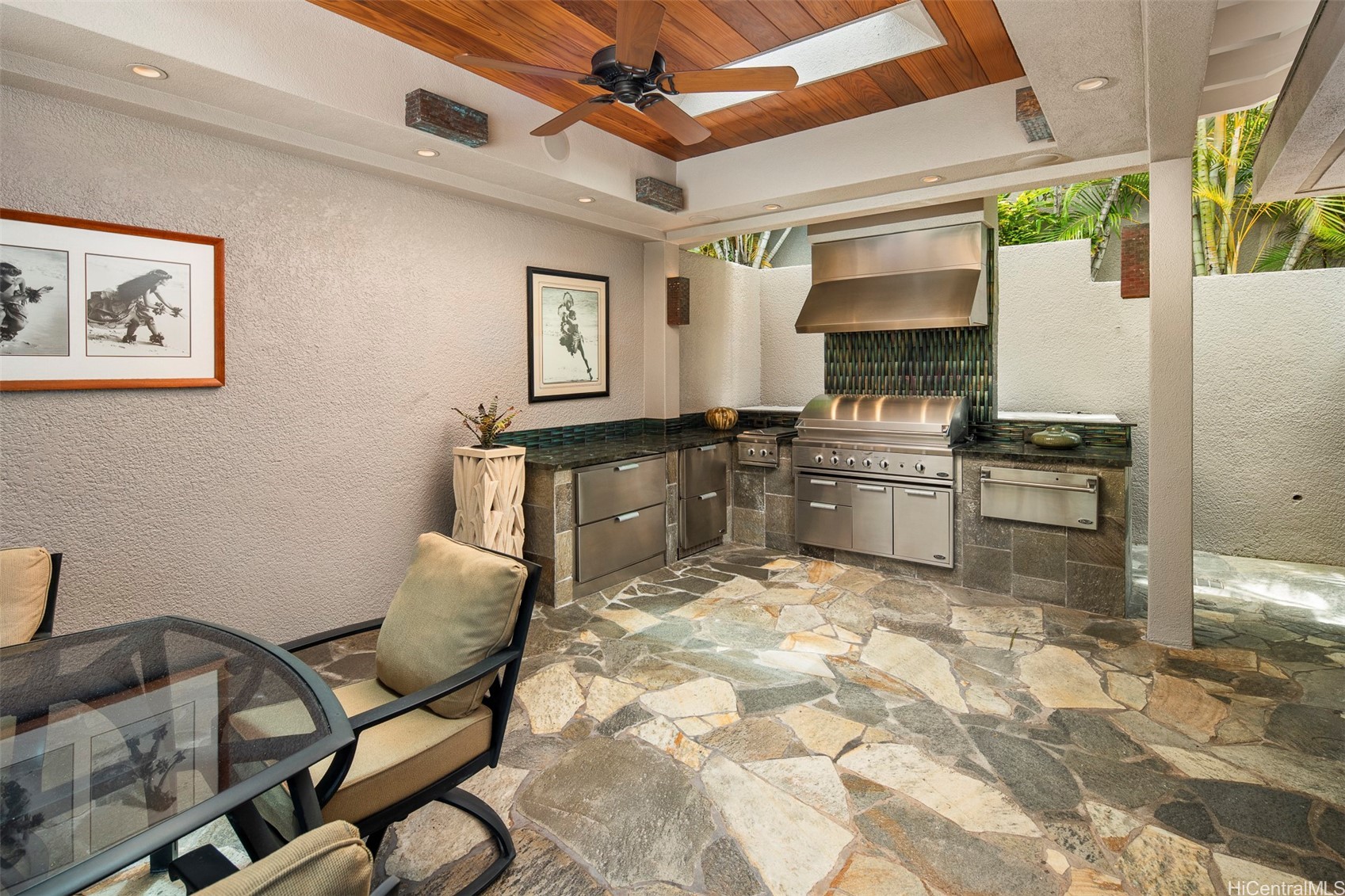 Honolulu, Hawaii, 96821, United States, 4 Bedrooms Bedrooms, ,5 BathroomsBathrooms,Residential,For Sale,1947061