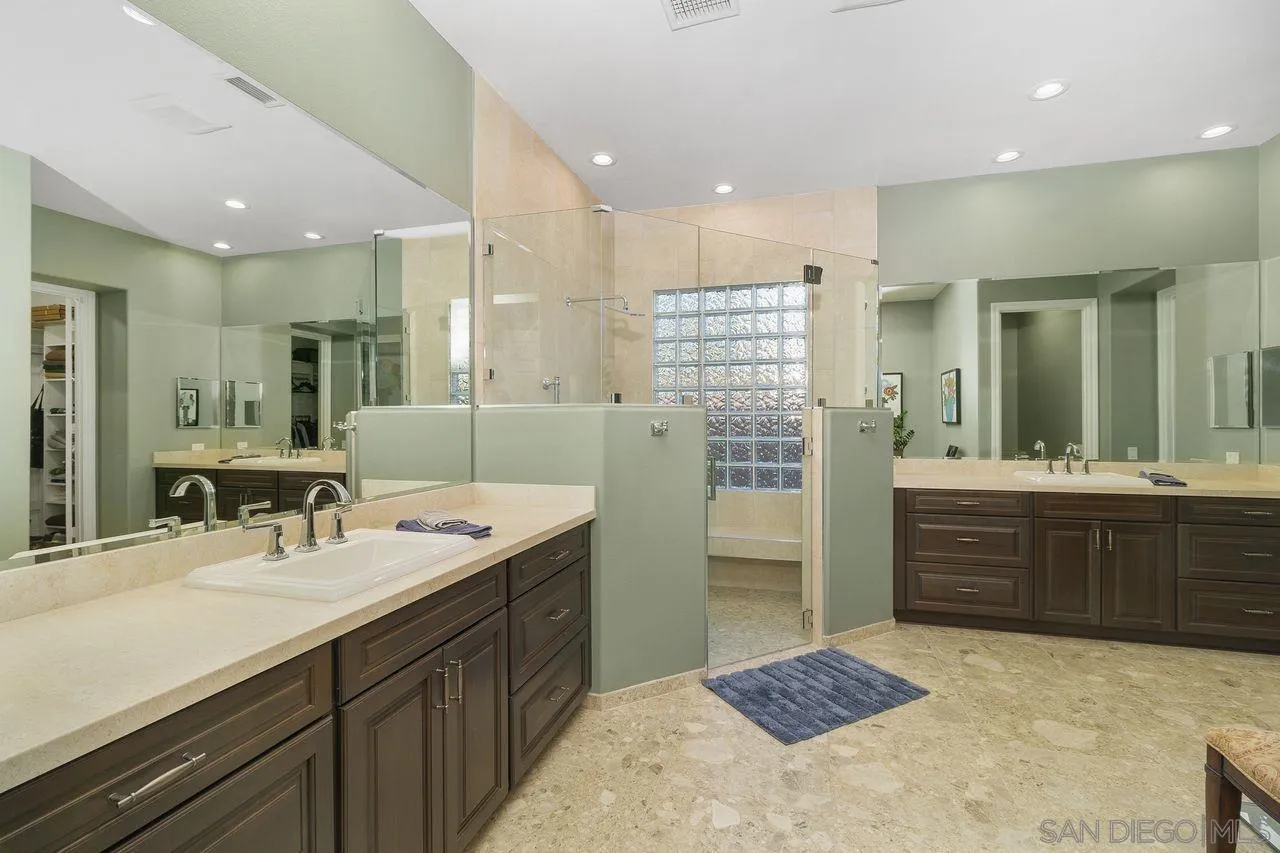 Rancho Mirage, California, 92270, United States, 4 Bedrooms Bedrooms, ,5 BathroomsBathrooms,Residential,For Sale,1942223