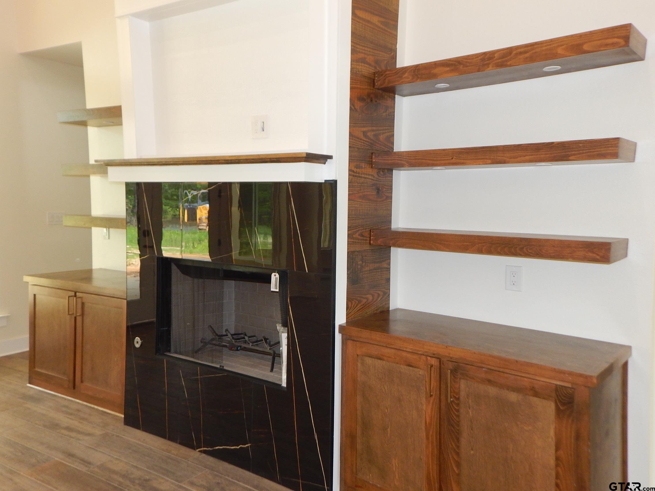 Gilmer, Texas, 75645, United States, 5 Bedrooms Bedrooms, ,3 BathroomsBathrooms,Residential,For Sale,1759847