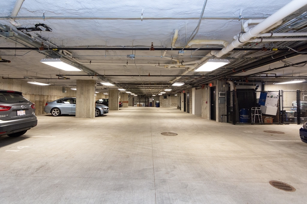 Winchester, Massachusetts, 01890, United States, 2 Bedrooms Bedrooms, ,2 BathroomsBathrooms,Residential,For Sale,1989425