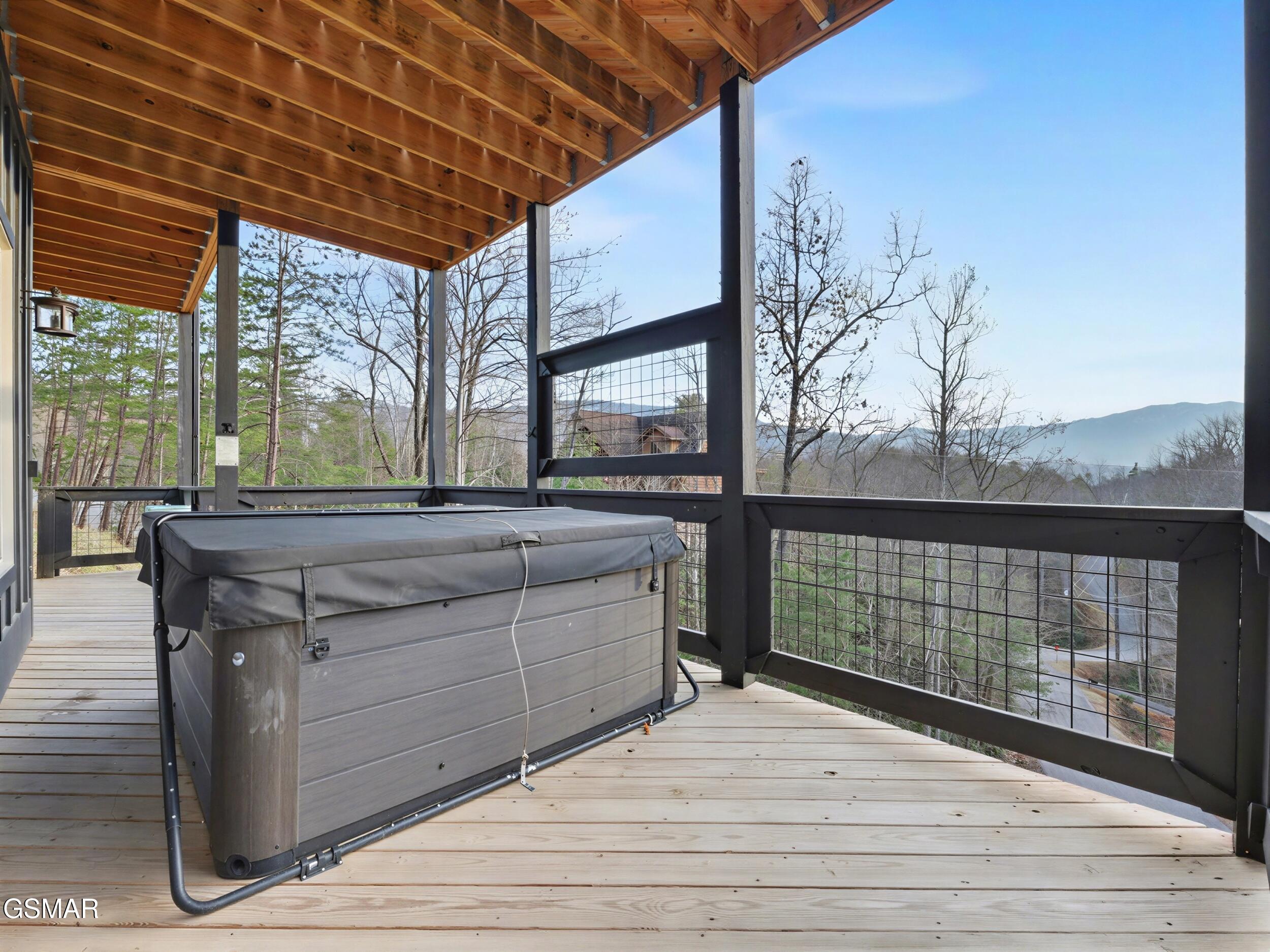 Gatlinburg, Tennessee, 37738, United States, 3 Bedrooms Bedrooms, ,4 BathroomsBathrooms,Residential,For Sale,2012548