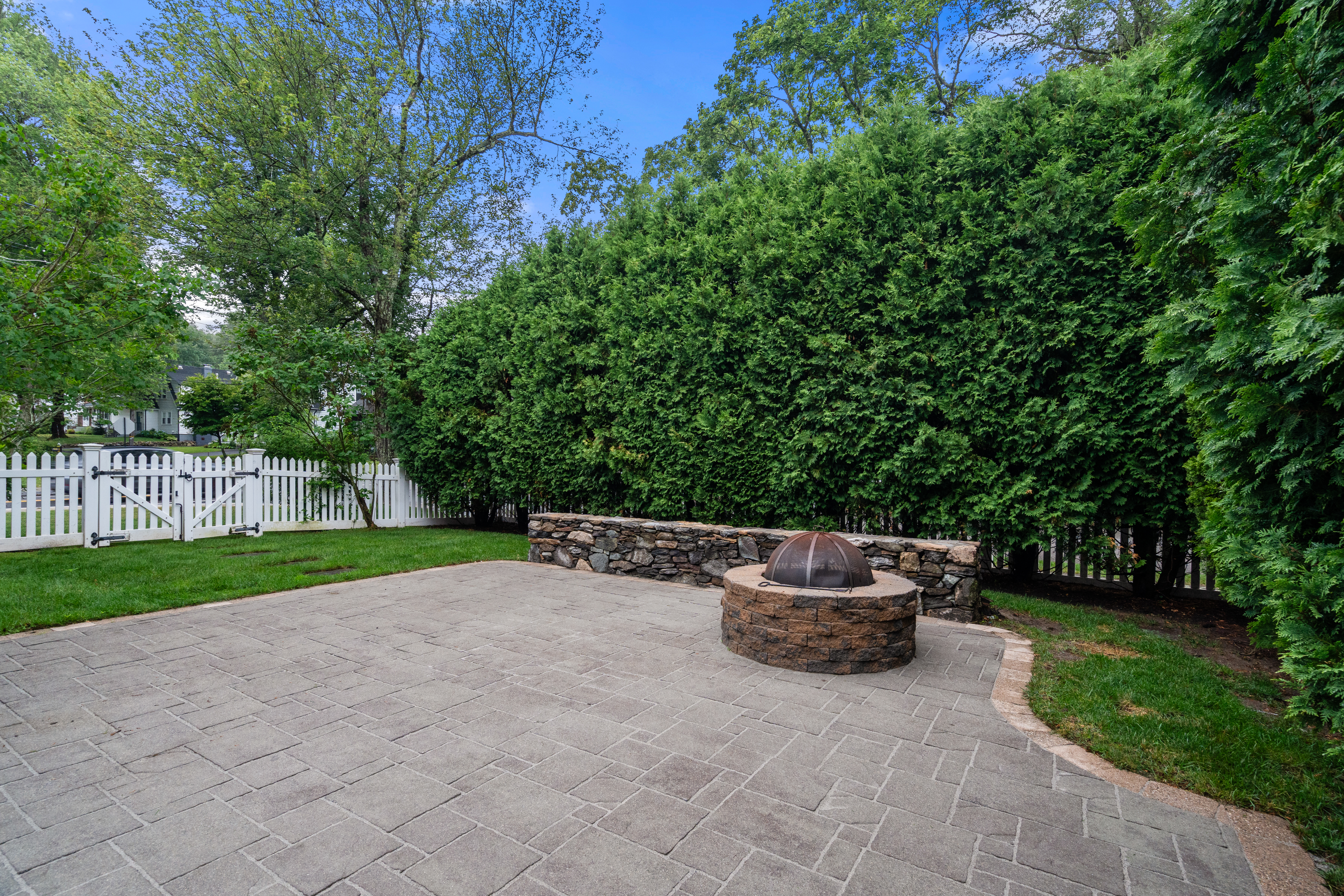  155 Oak Street, Needham, MA, 02492 - 物件實景