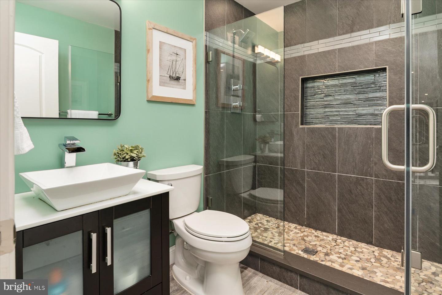 Pasadena, Maryland, 21122, United States, 4 Bedrooms Bedrooms, ,4 BathroomsBathrooms,Residential,For Sale,1989268