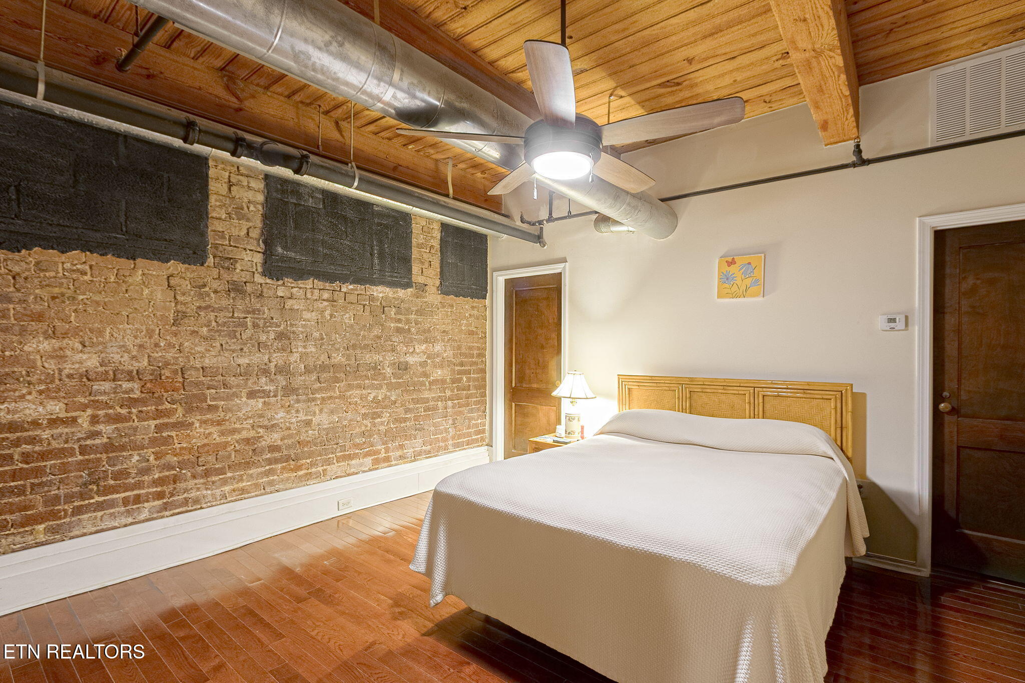 Knoxville, Tennessee, 37916, United States, 1 Bedroom Bedrooms, ,1 BathroomBathrooms,Residential,For Sale,1995398