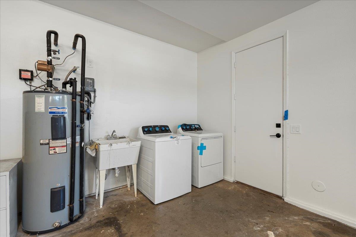 Wailuku, Hawaii, 96793, United States, 3 Bedrooms Bedrooms, ,3 BathroomsBathrooms,Residential,For Sale,1960947