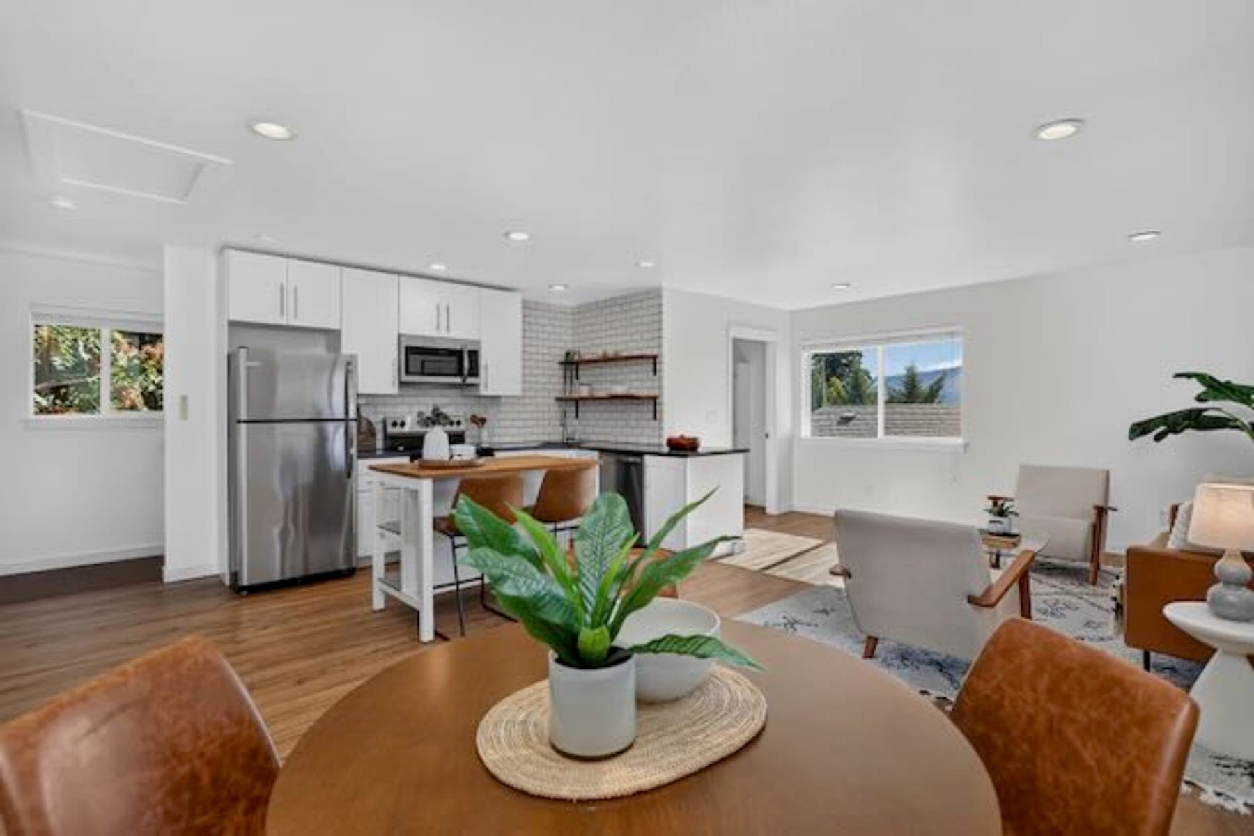  653 NE SNOHOMISH AVE White Salmon, WA 98672 - 物件實景