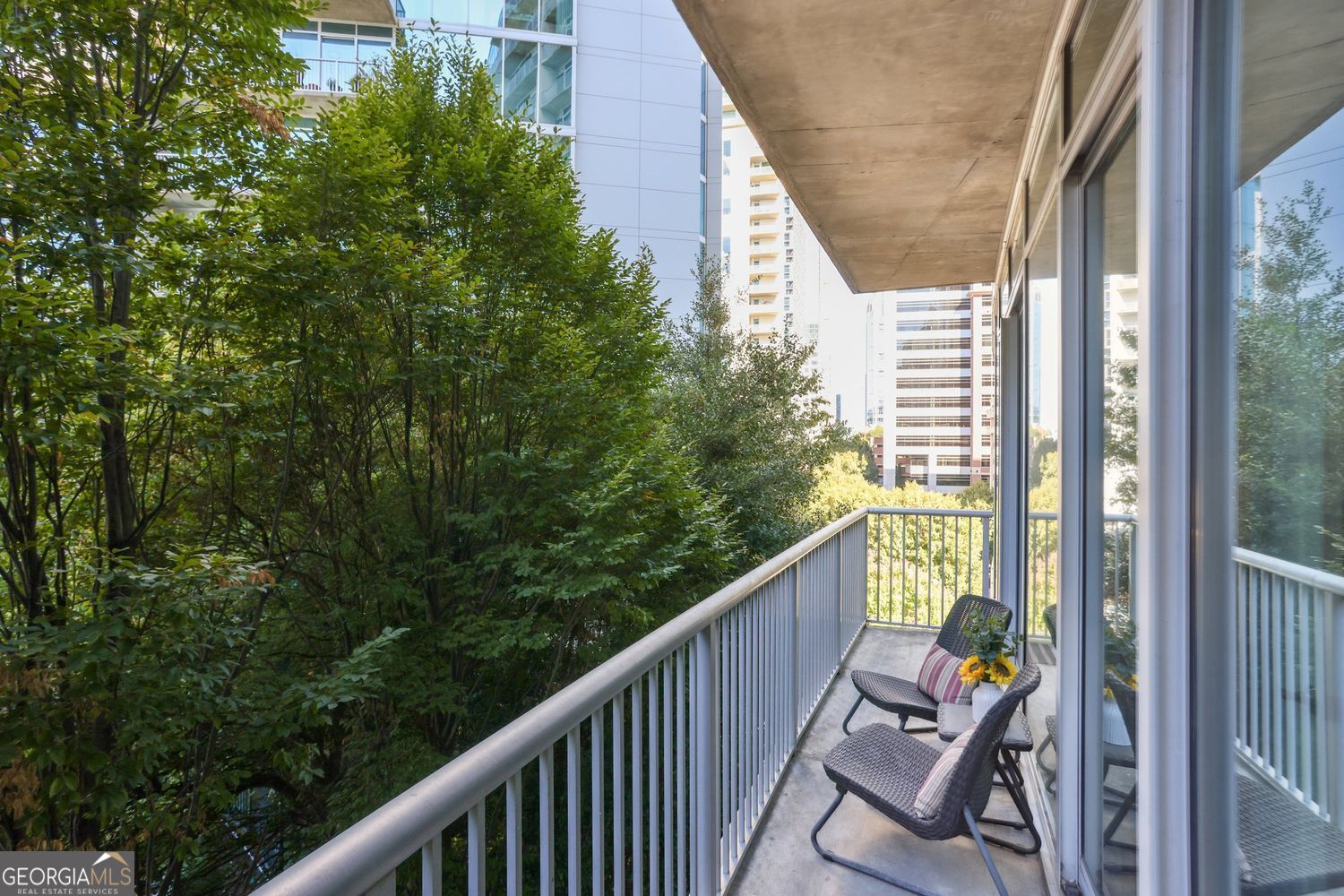 Atlanta, Georgia, 30309, United States, 2 Bedrooms Bedrooms, ,2 BathroomsBathrooms,Residential,For Sale,1964227