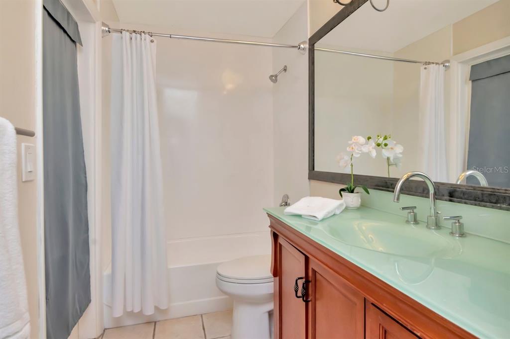 Tampa, Florida, 33635, United States, 4 Bedrooms Bedrooms, ,2 BathroomsBathrooms,Residential,For Sale,1907600