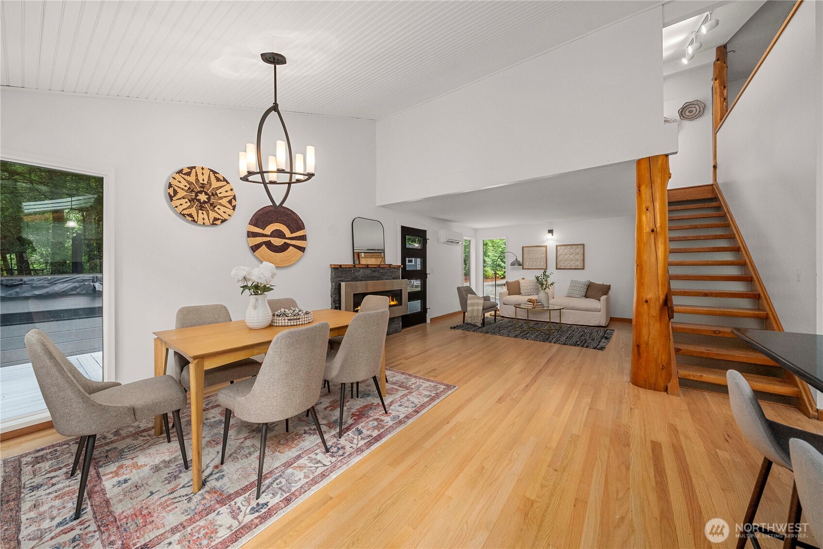 Bainbridge Island, Washington, 98110, United States, 3 Bedrooms Bedrooms, ,1 BathroomBathrooms,Residential,For Sale,1890682