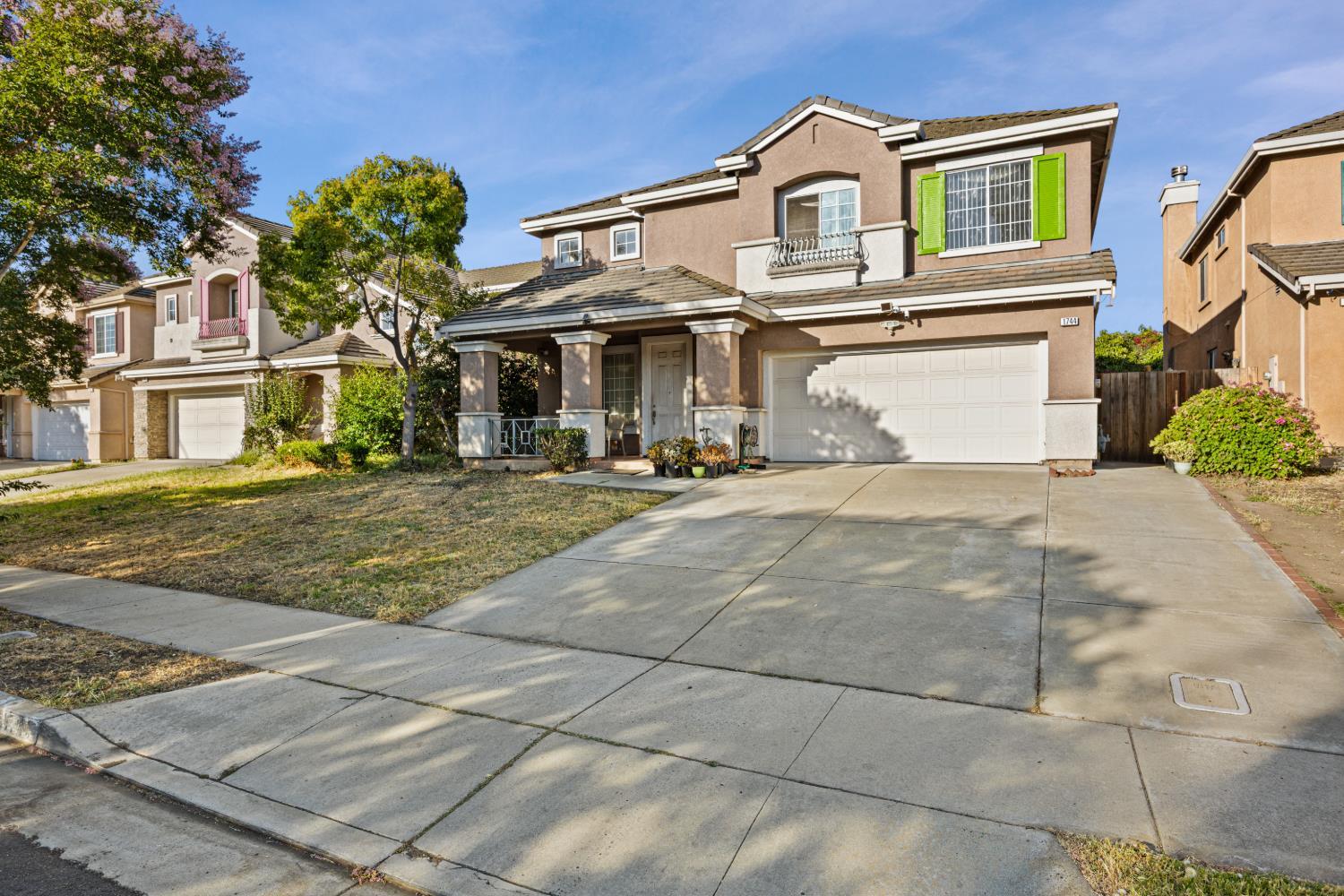 San Jose, California, 95132, United States, 5 Bedrooms Bedrooms, ,3 BathroomsBathrooms,Residential,For Sale,2048676