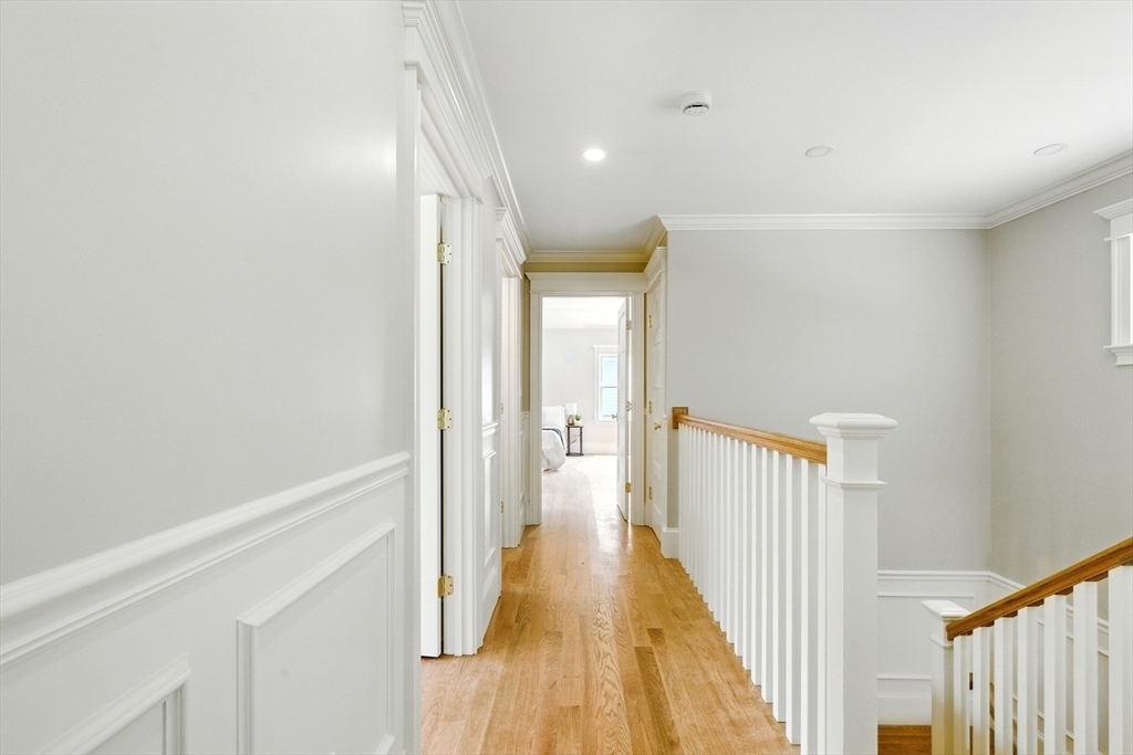 Newton, Massachusetts, 02459, United States, 5 Bedrooms Bedrooms, ,6 BathroomsBathrooms,Residential,For Sale,1938580