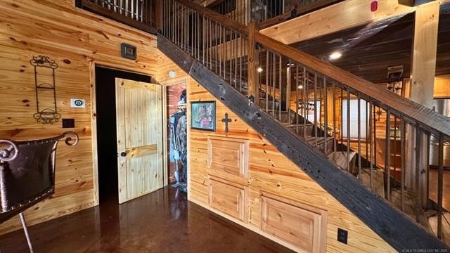 Hodgen, Oklahoma, 74939, United States, 4 Bedrooms Bedrooms, ,3 BathroomsBathrooms,Residential,For Sale,1979733