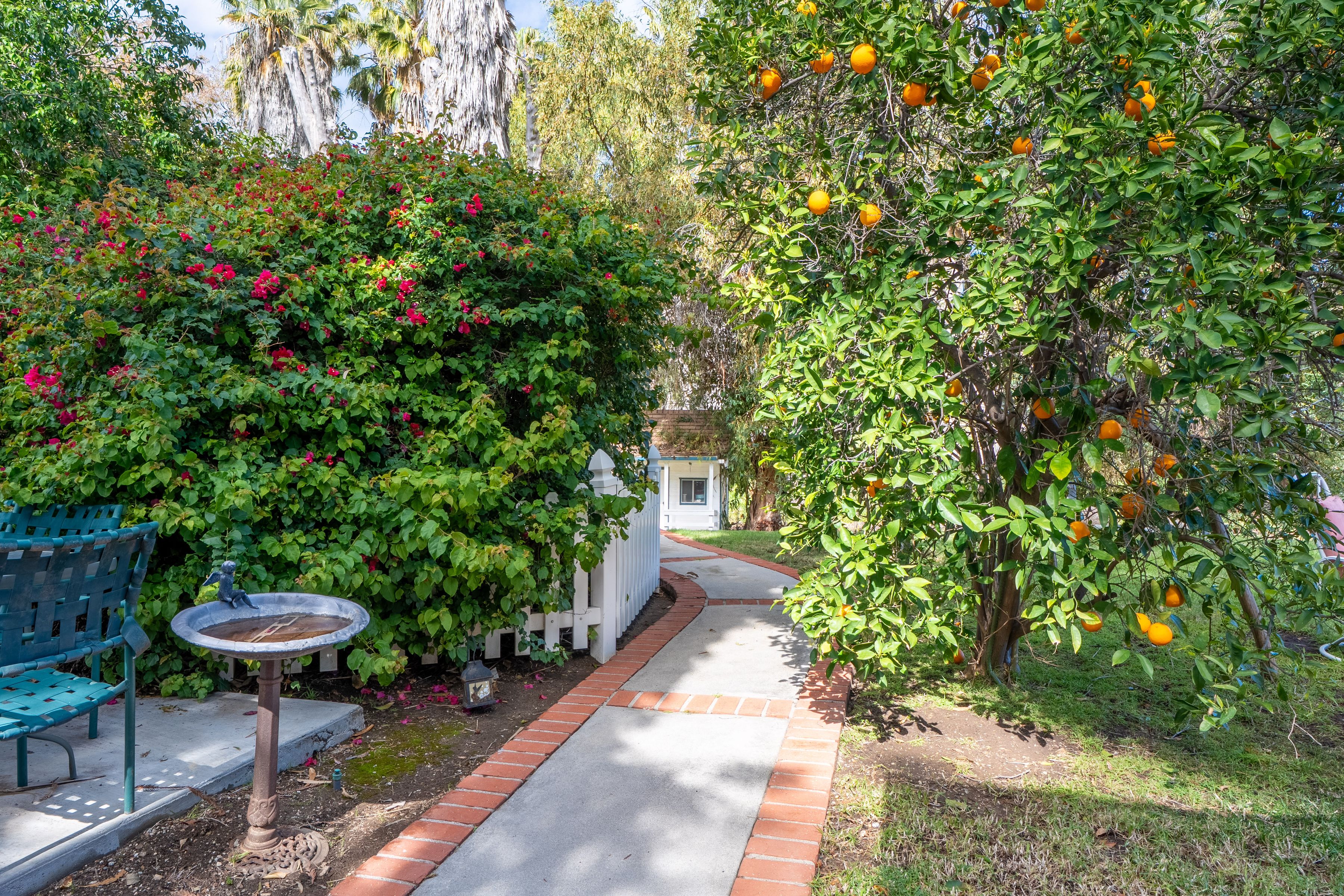  16809 Armstead Street - 物件實景