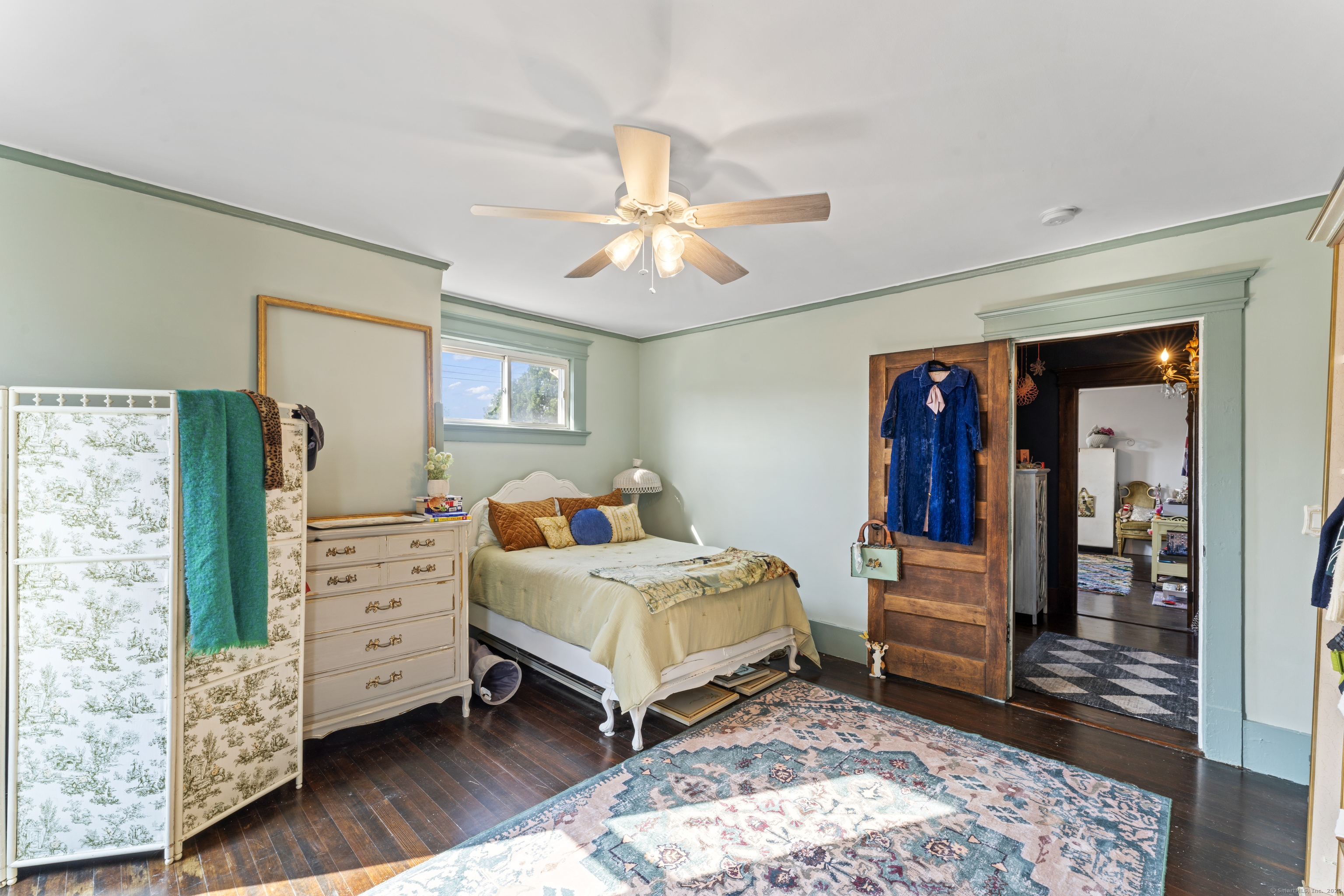 West Haven, Connecticut, 06516, United States, 5 Bedrooms Bedrooms, ,2 BathroomsBathrooms,Residential,For Sale,1858012