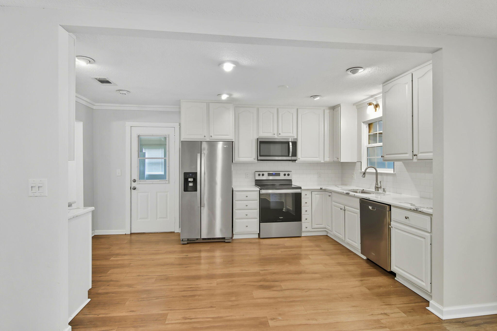 Niceville, Florida, 32578, United States, 4 Bedrooms Bedrooms, ,2 BathroomsBathrooms,Residential,For Sale,1961467