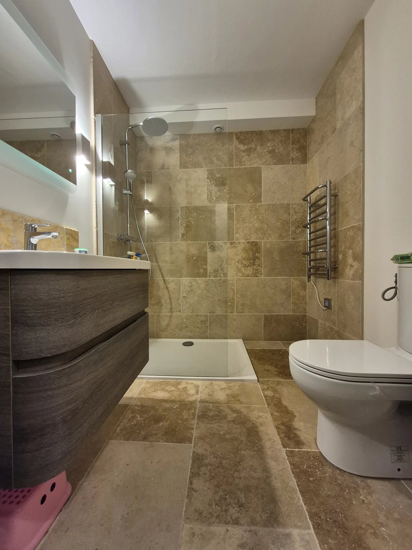 Mougins, Provence-Alpes-Côte d’Azur, 06250, FR, 3 Bedrooms Bedrooms, ,2 BathroomsBathrooms,Residential,For Sale,1995555