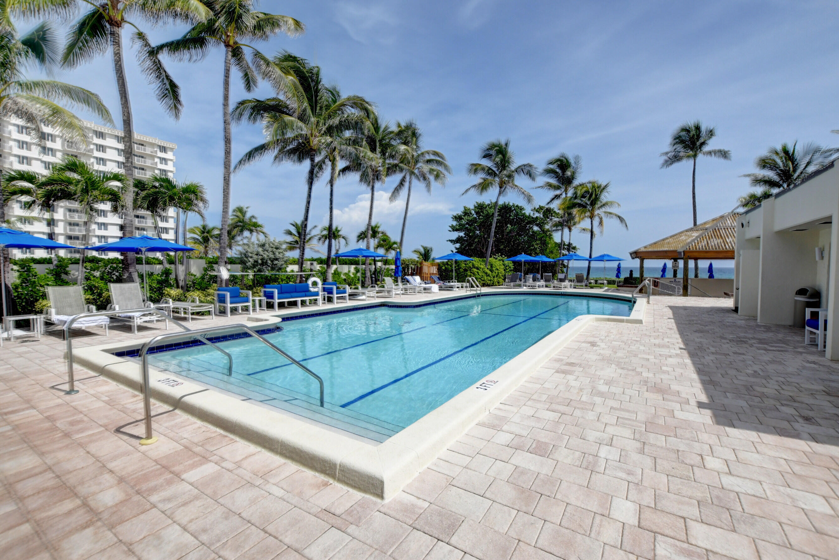 Highland Beach, Florida, 33487, United States, 2 Bedrooms Bedrooms, ,2 BathroomsBathrooms,Residential,For Sale,1907746