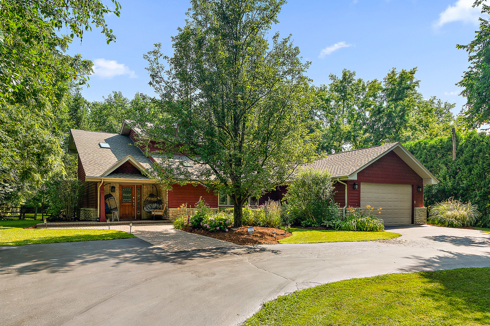 Palos Park, Illinois, 60464, United States, 3 Bedrooms Bedrooms, ,3 BathroomsBathrooms,Residential,For Sale,1921855