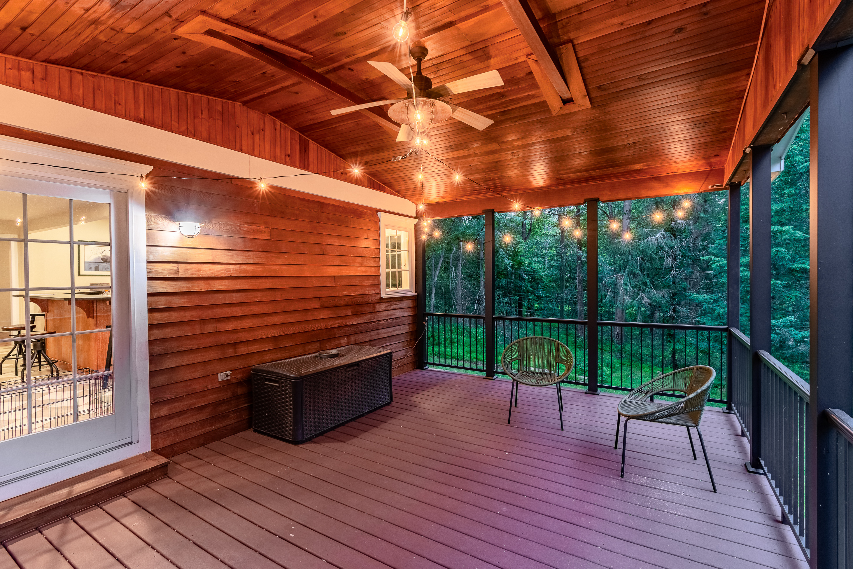  Creekside Serenity Meets Modern Comfort - 物件實景