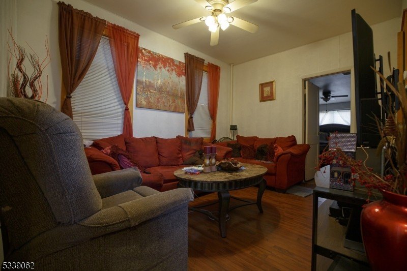 Linden City, New Jersey, 07036-2802, United States, 4 Bedrooms Bedrooms, ,2 BathroomsBathrooms,Residential,For Sale,1977001