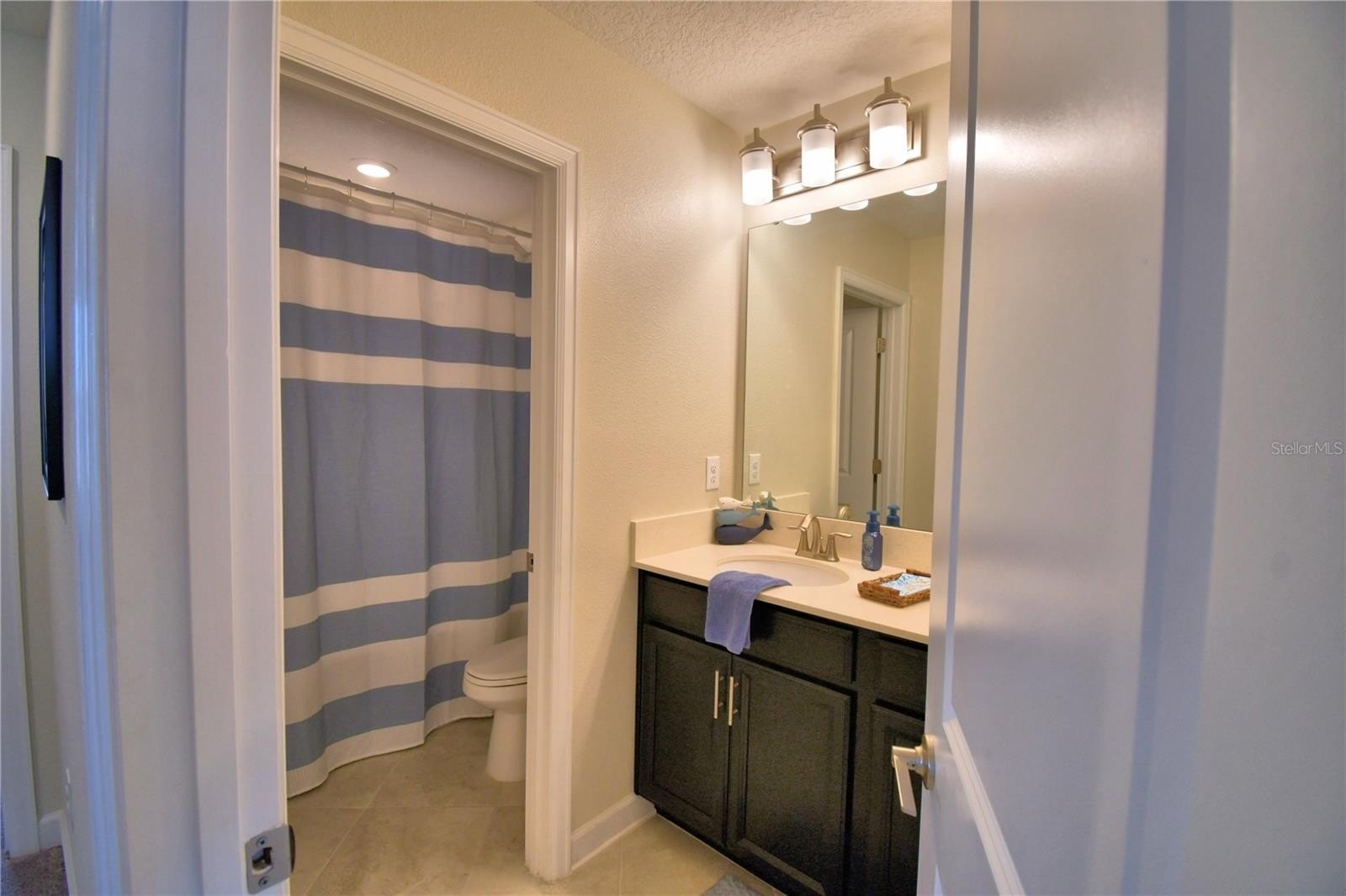 DAVENPORT, Florida, 33896, United States, 5 Bedrooms Bedrooms, ,3 BathroomsBathrooms,Residential,For Sale,1878806
