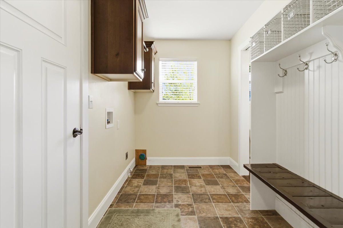 CENTRAL VALLEY, Utah, 84754, United States, 4 Bedrooms Bedrooms, ,3 BathroomsBathrooms,Residential,For Sale,1973038