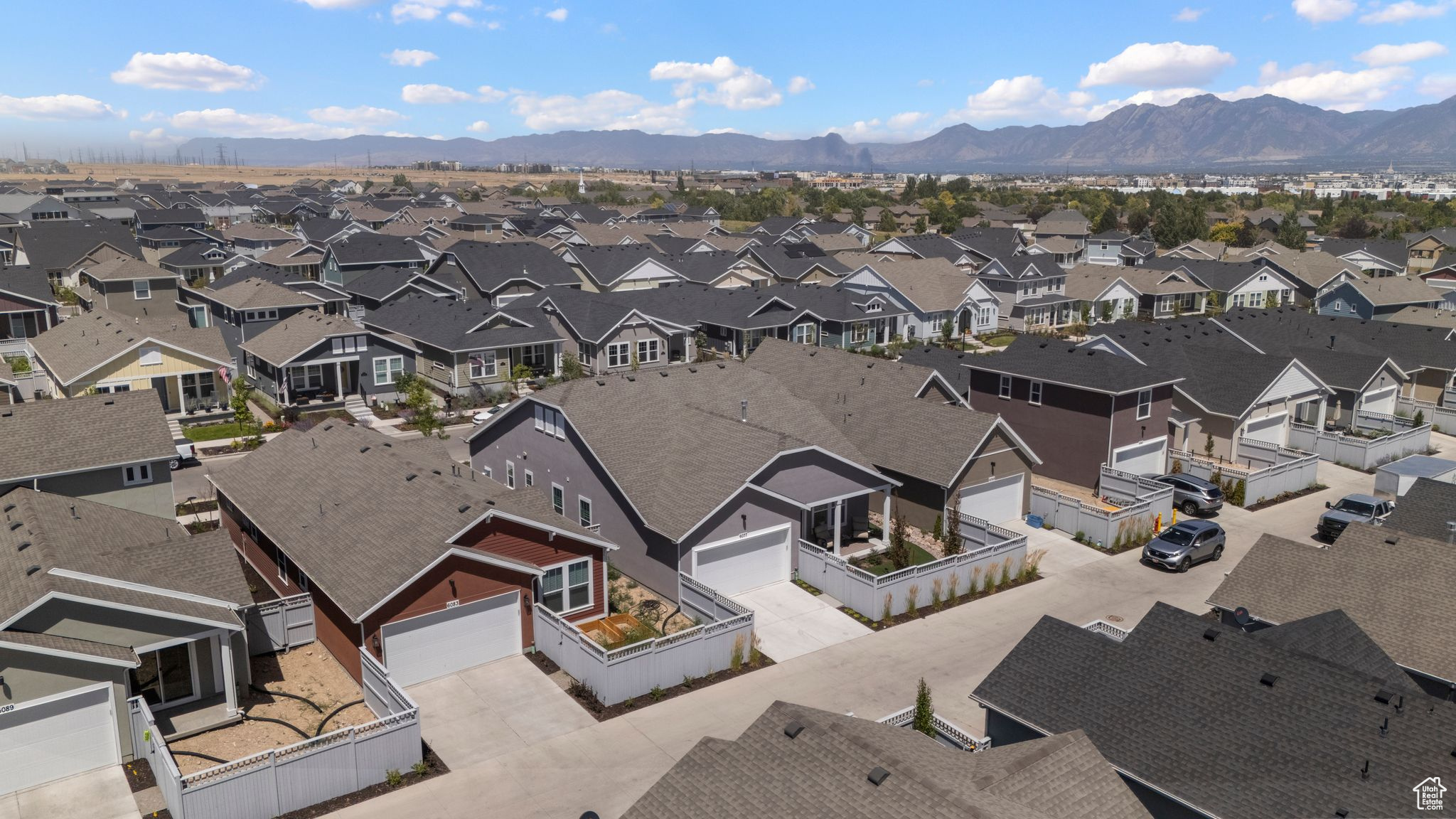 South Jordan, Utah, 84009, United States, 2 Bedrooms Bedrooms, ,3 BathroomsBathrooms,Residential,For Sale,1903673