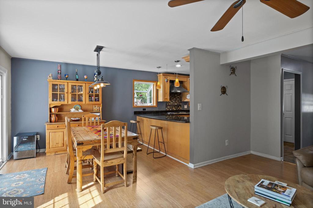 Jackson, New Jersey, 08527, United States, 3 Bedrooms Bedrooms, ,3 BathroomsBathrooms,Residential,For Sale,1916215