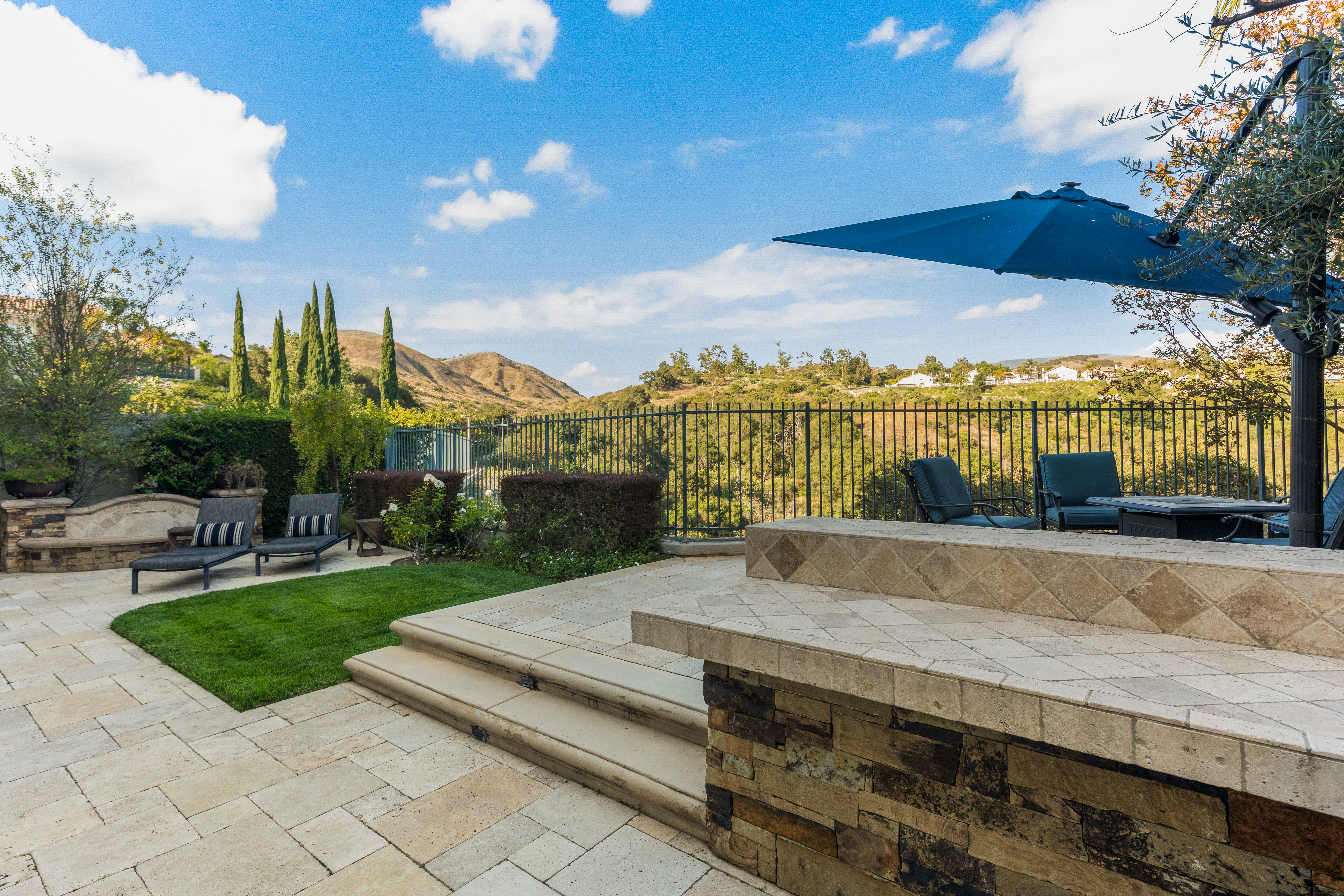  8 Flores, Lake Forest, CA 92610 - 物件實景